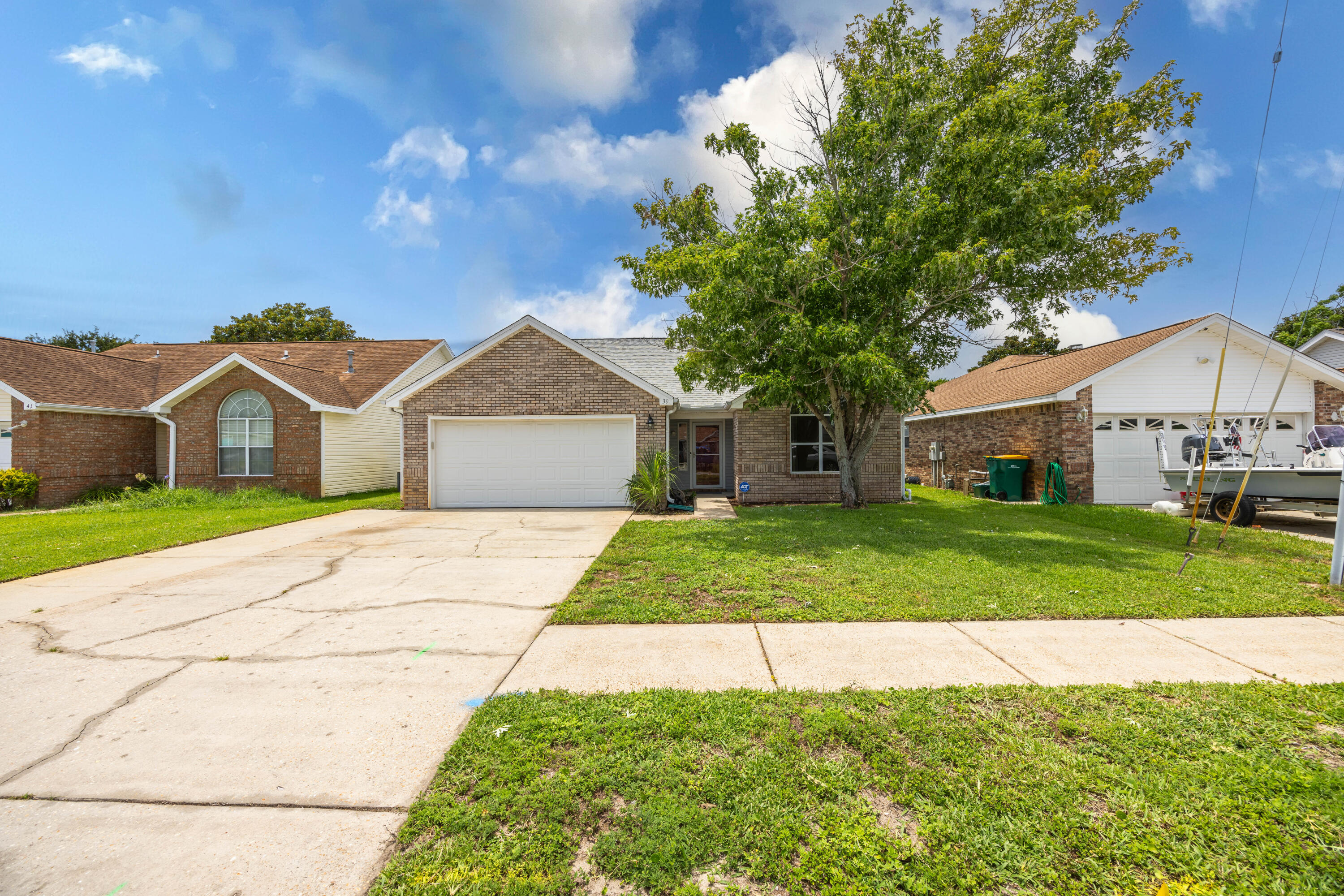 PINE RIDGE TRACE RE/SUB - Residential