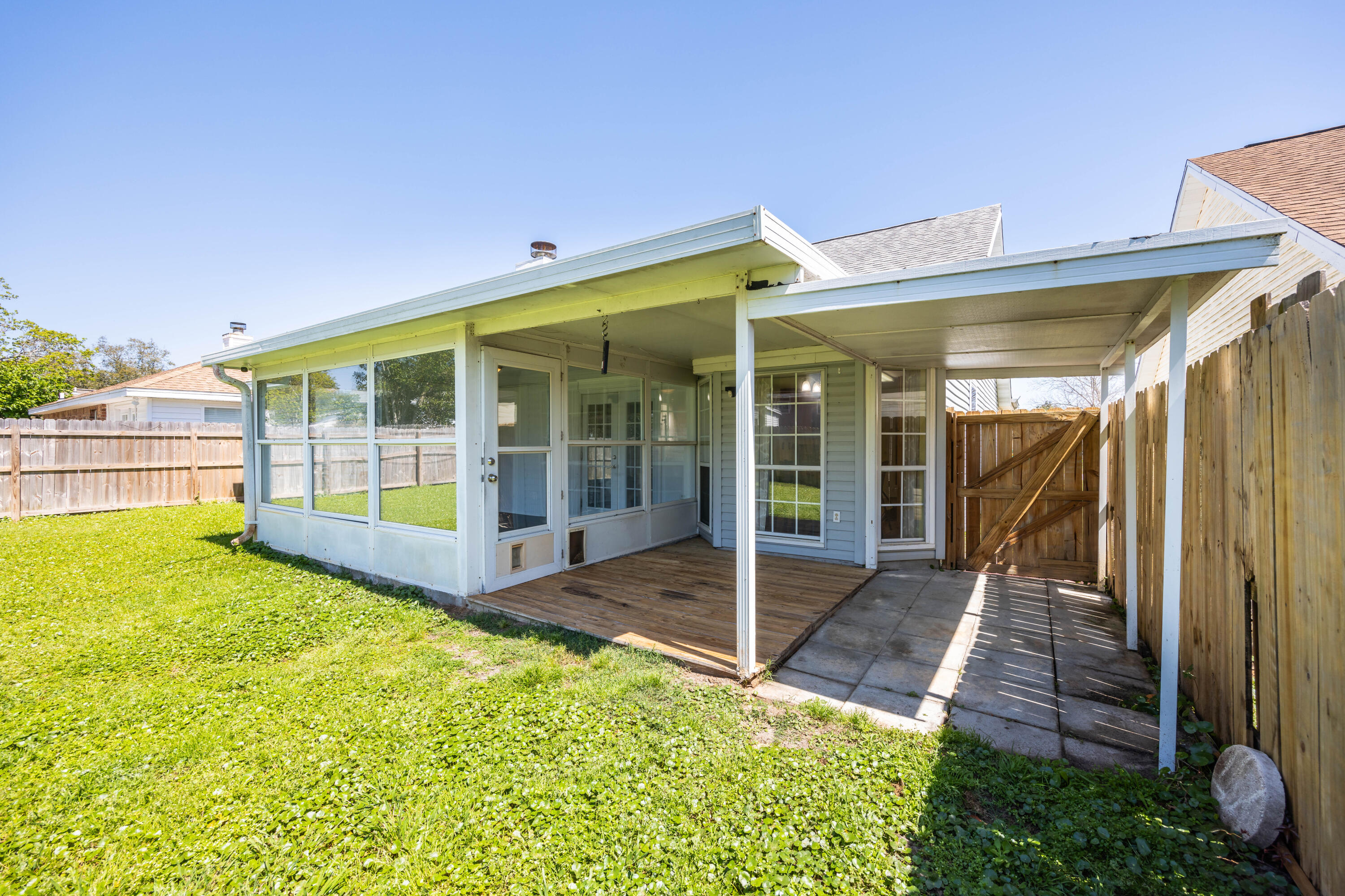 PINE RIDGE TRACE RE/SUB - Residential