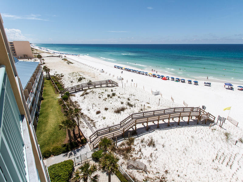 PELICAN ISLE - Residential