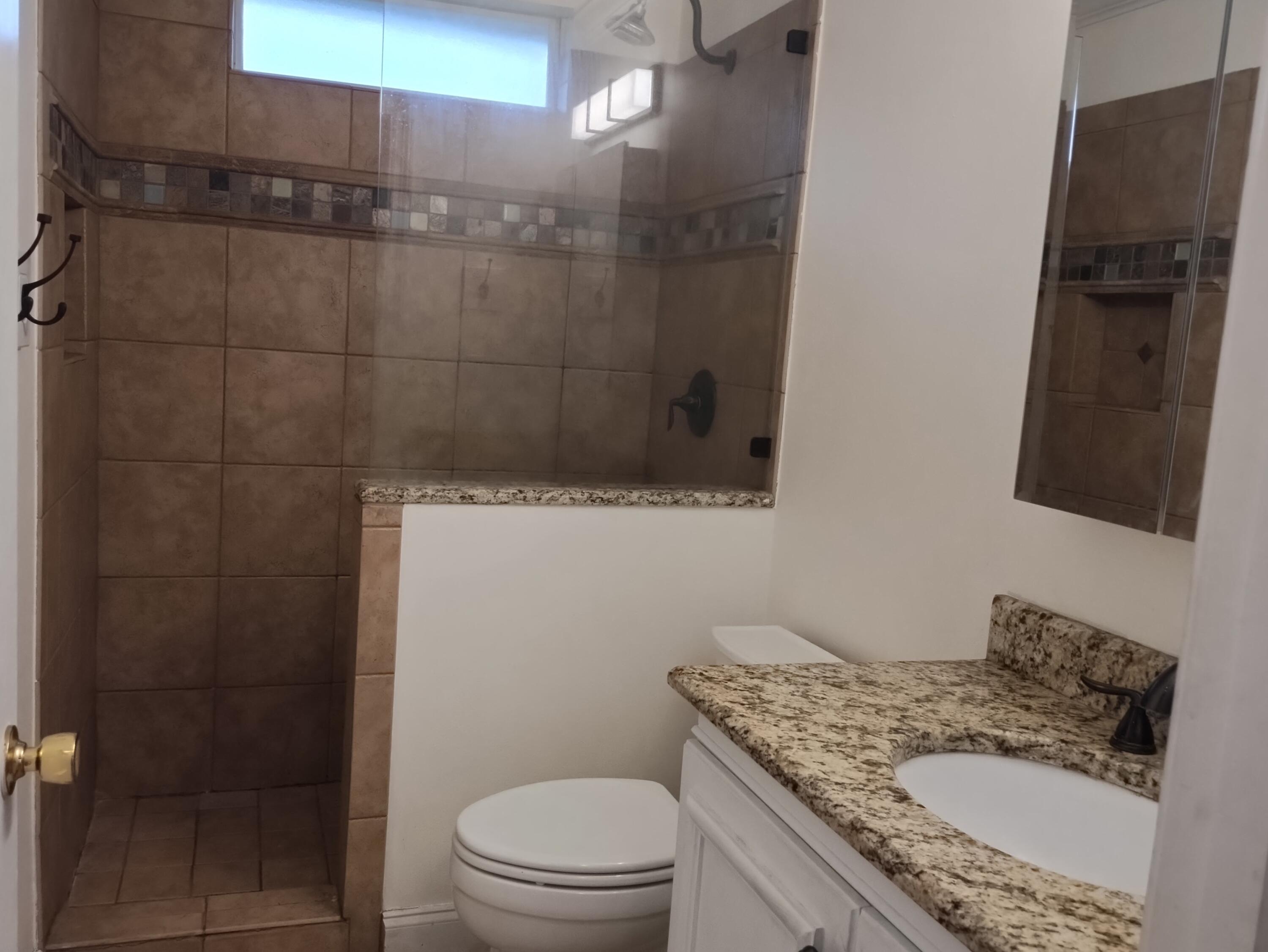 SHADOW OAKS - Residential