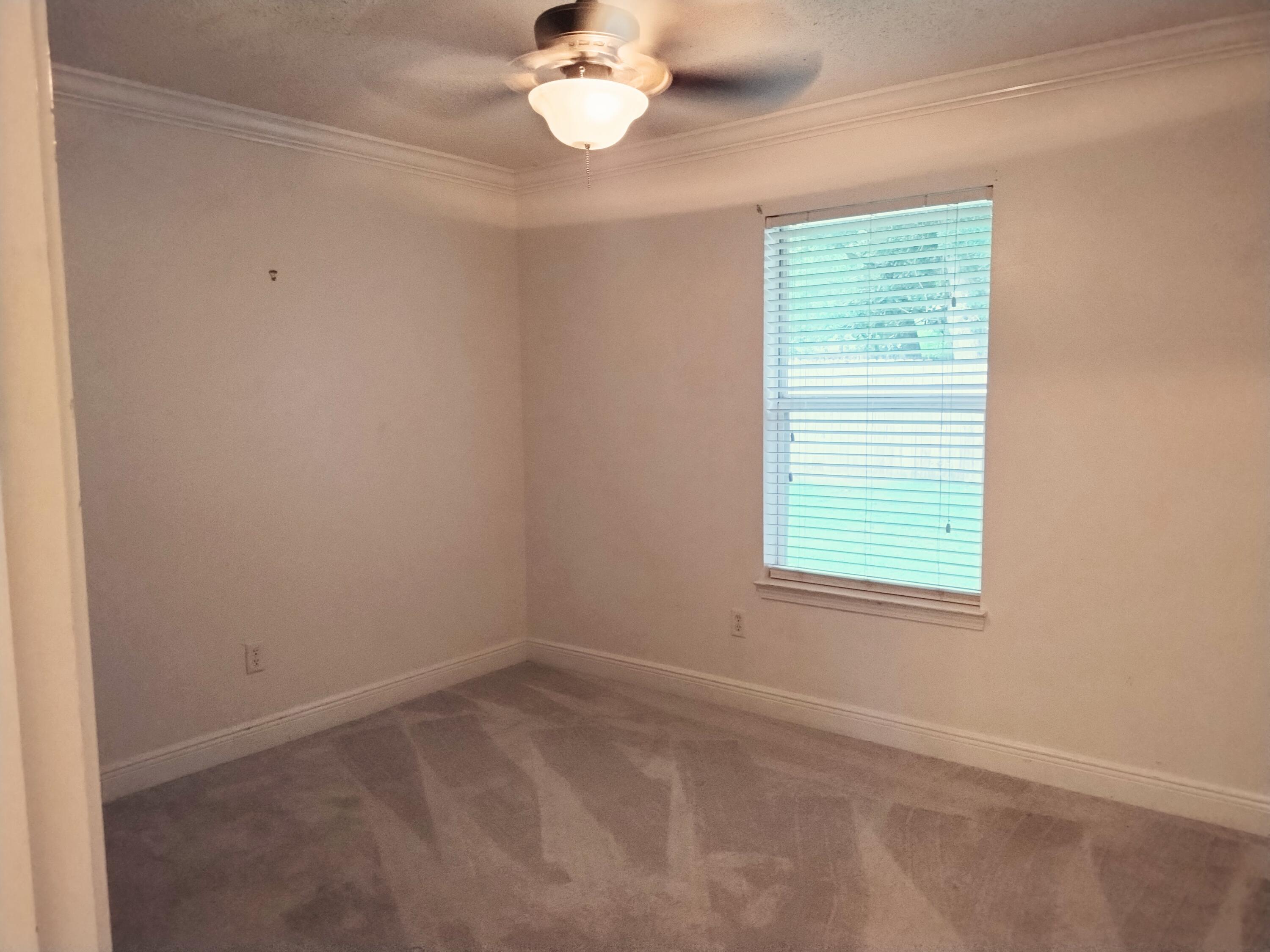 SHADOW OAKS - Residential