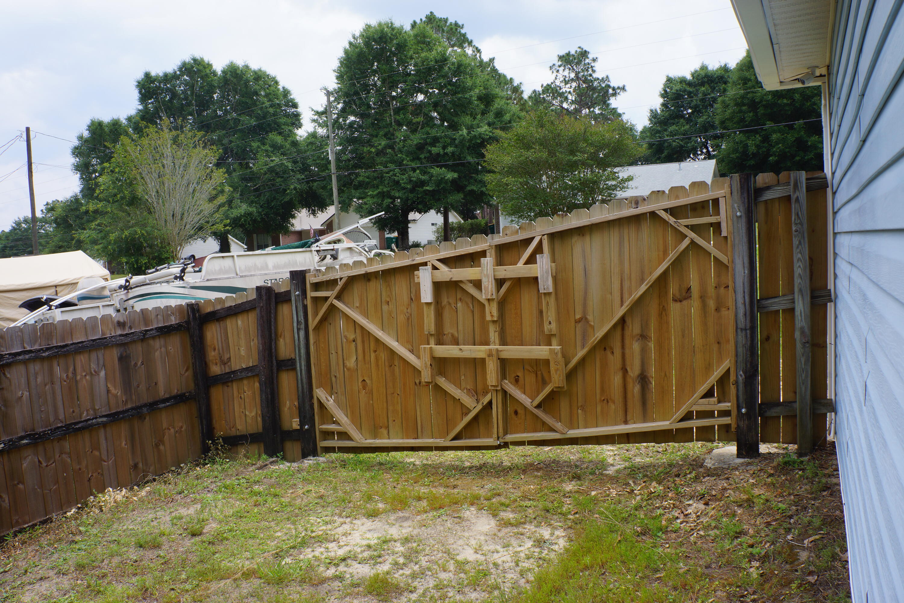 SHOAL CREEK MANOR 1ST ADD - Residential