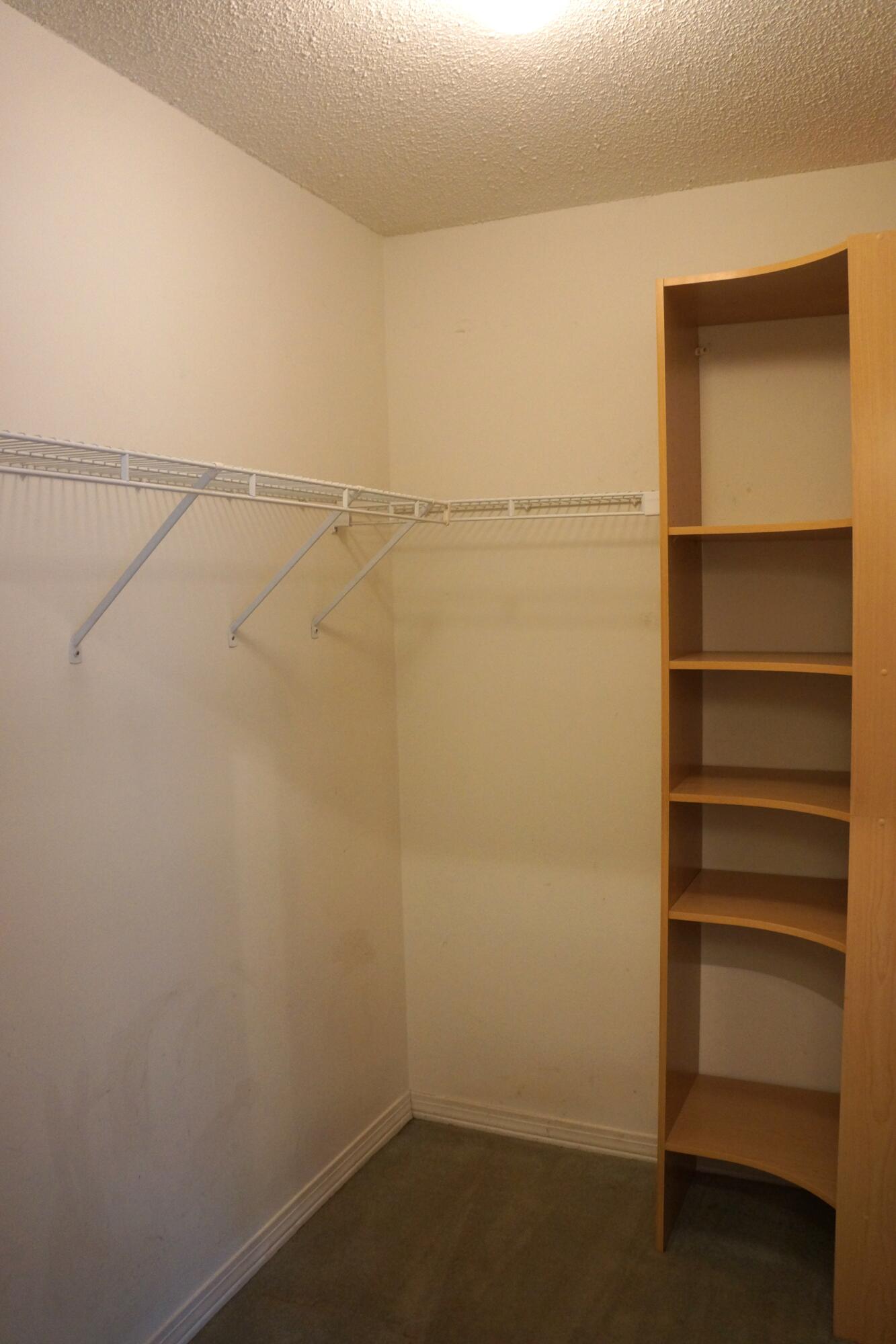 SHOAL CREEK MANOR 1ST ADD - Residential