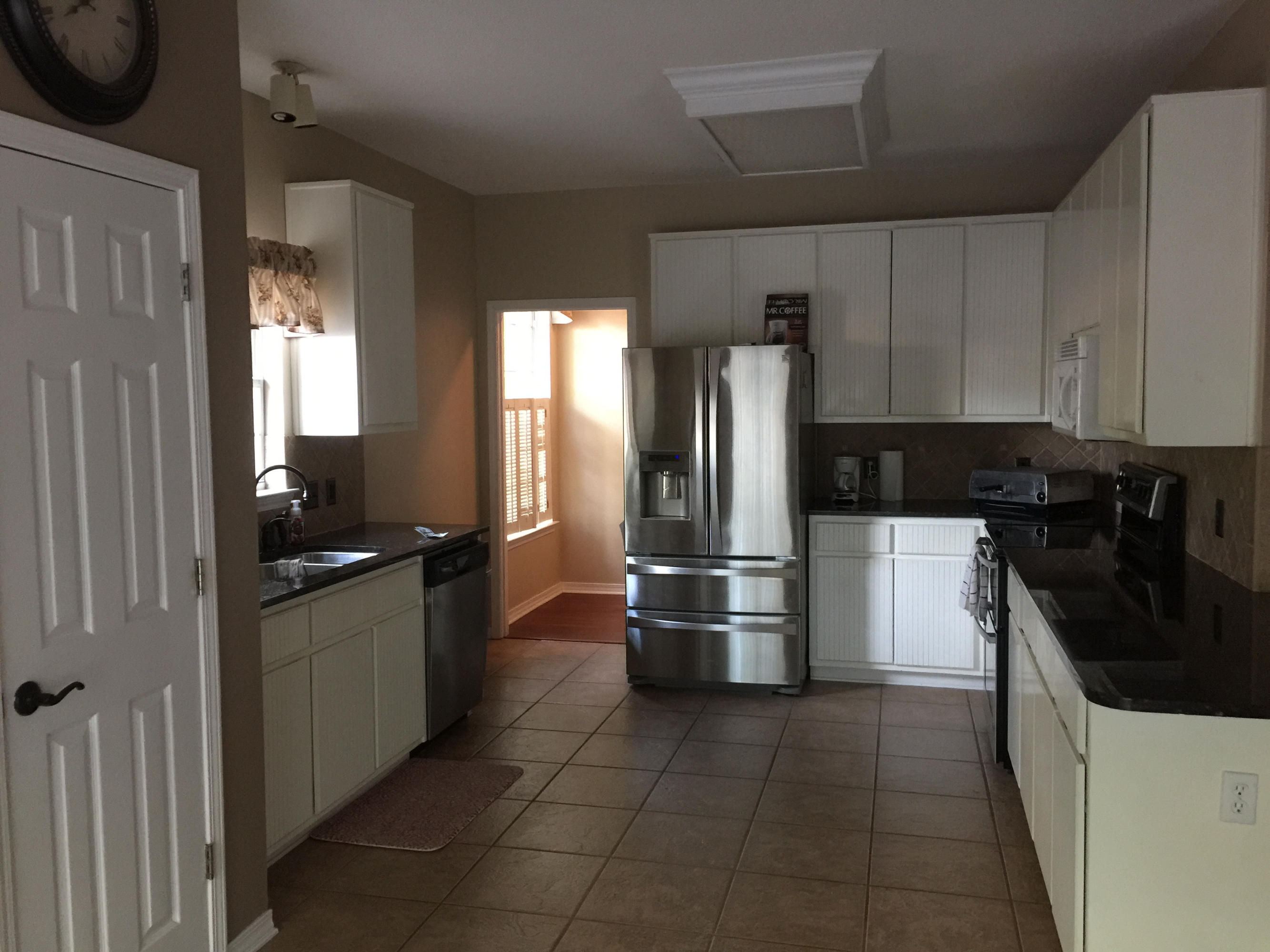 ROBLEDAL ESTATES - Residential