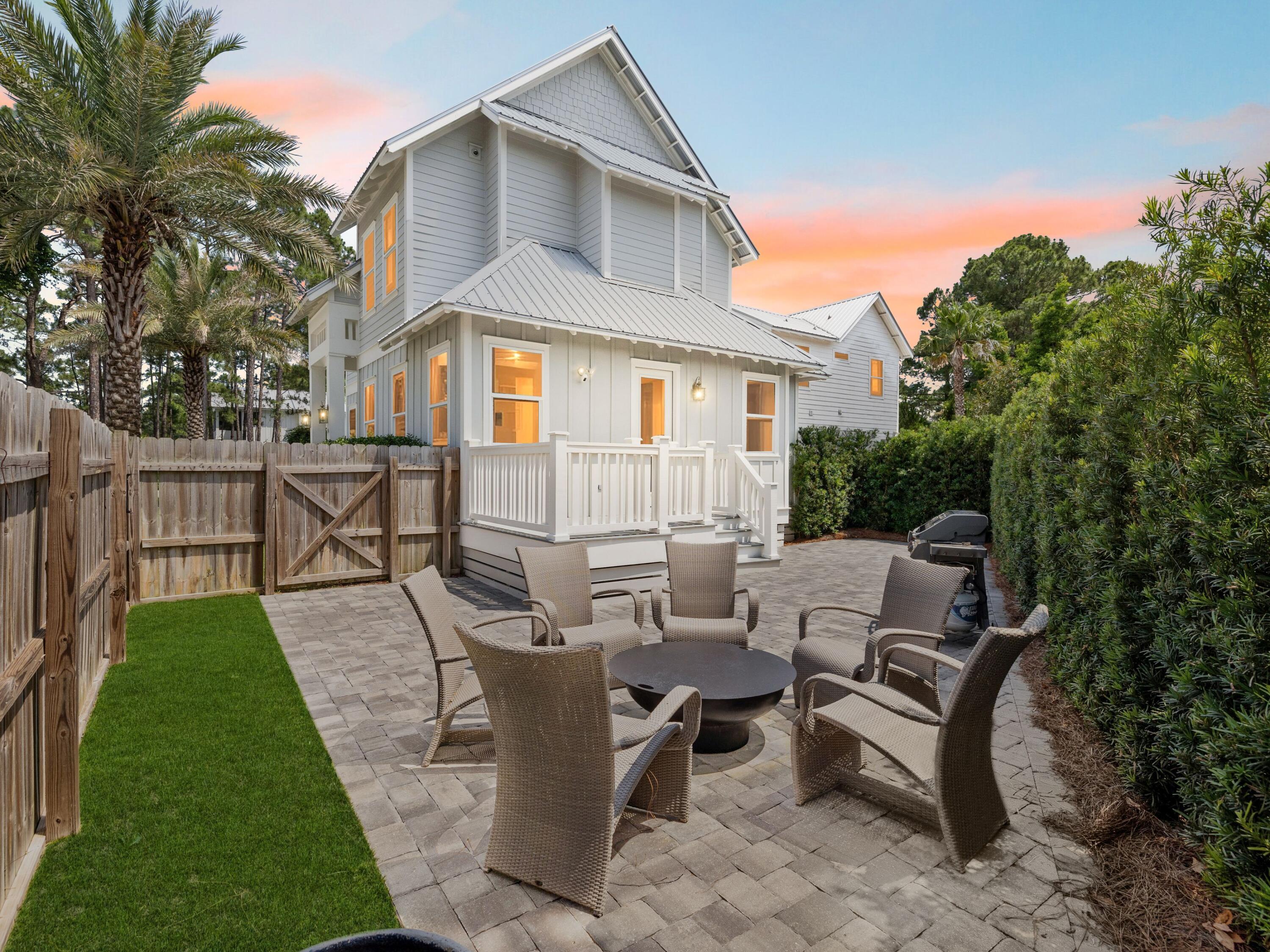 Bayshore Pines - Residential