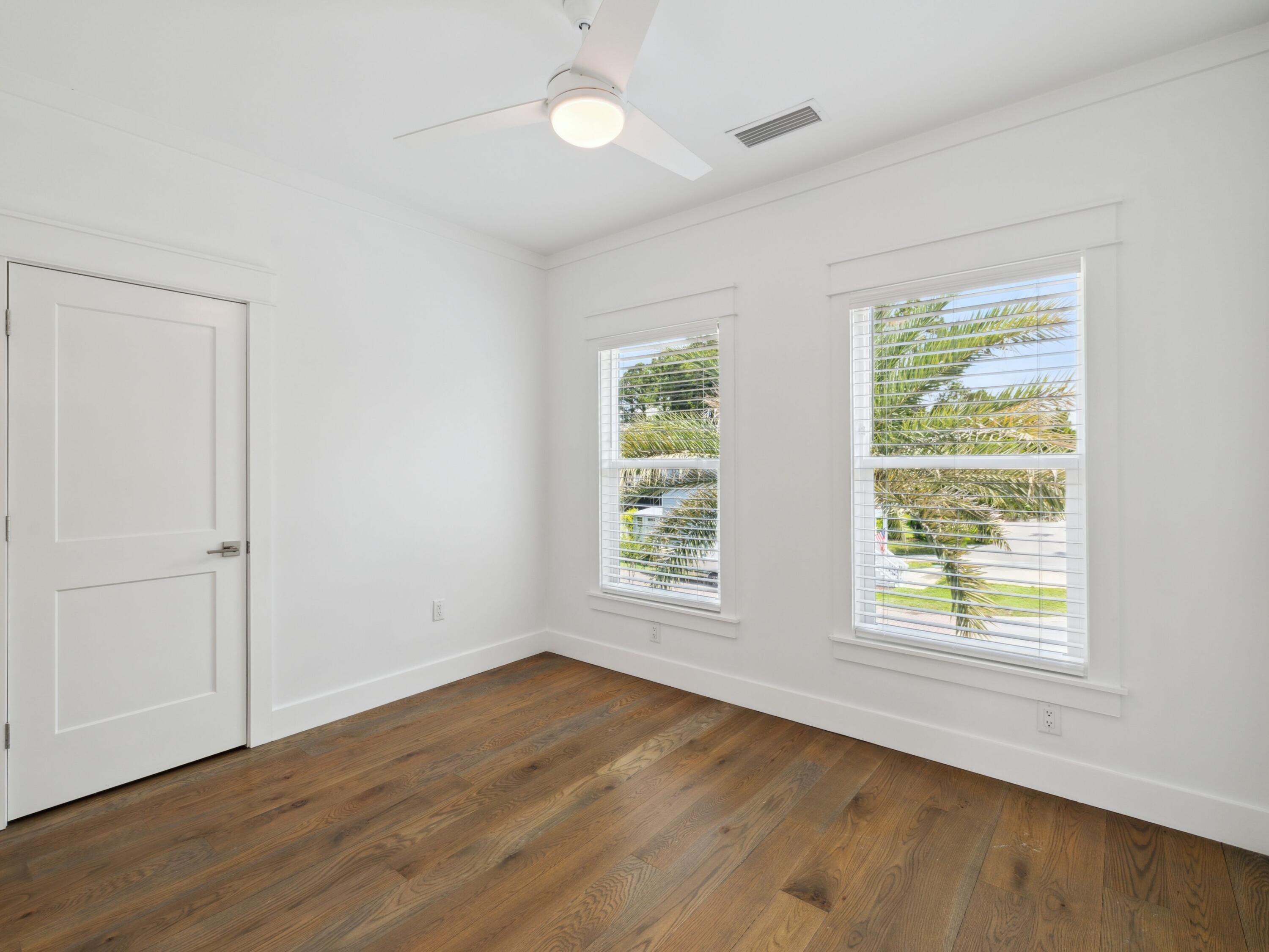 Bayshore Pines - Residential