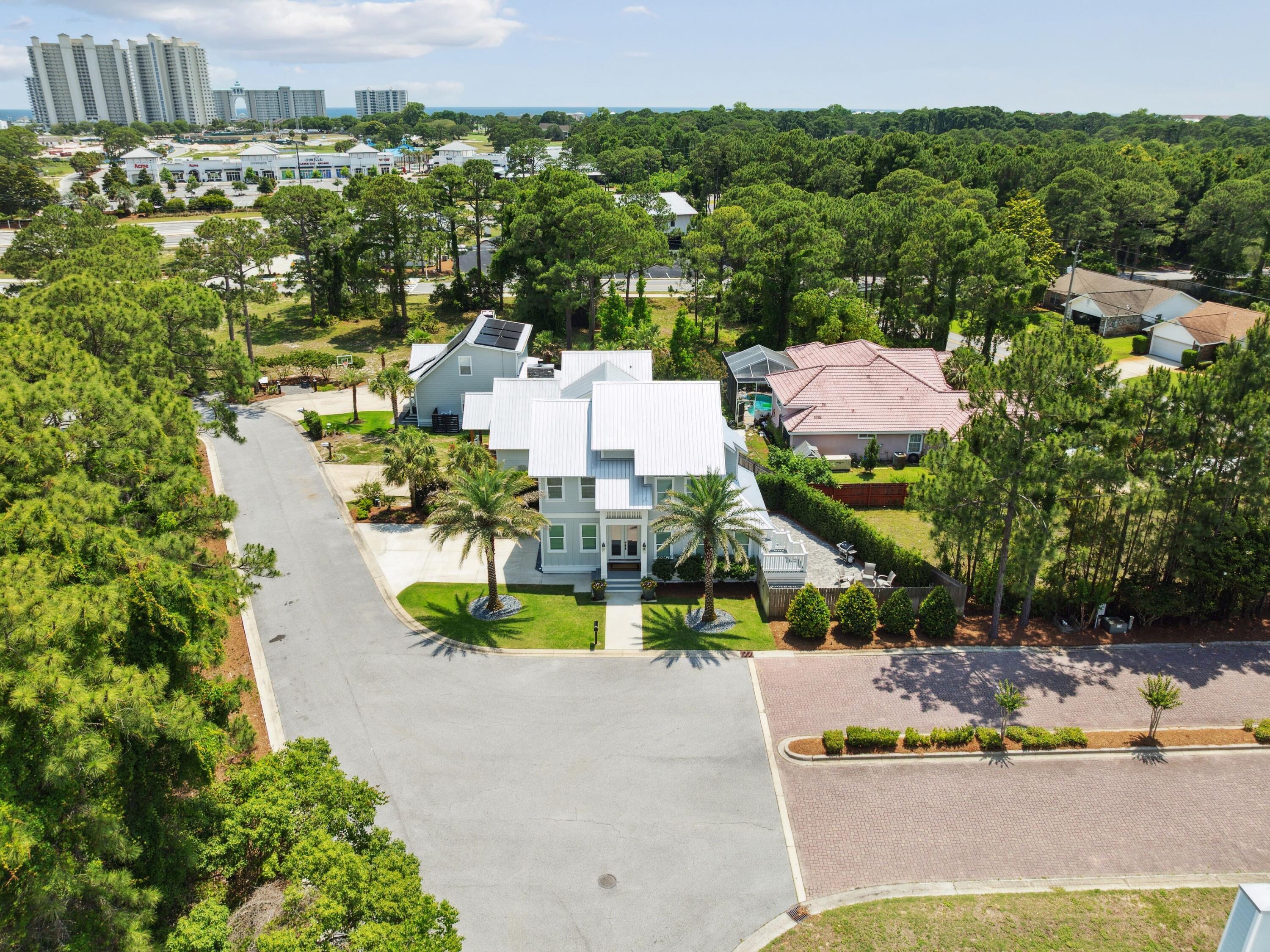 Bayshore Pines - Residential