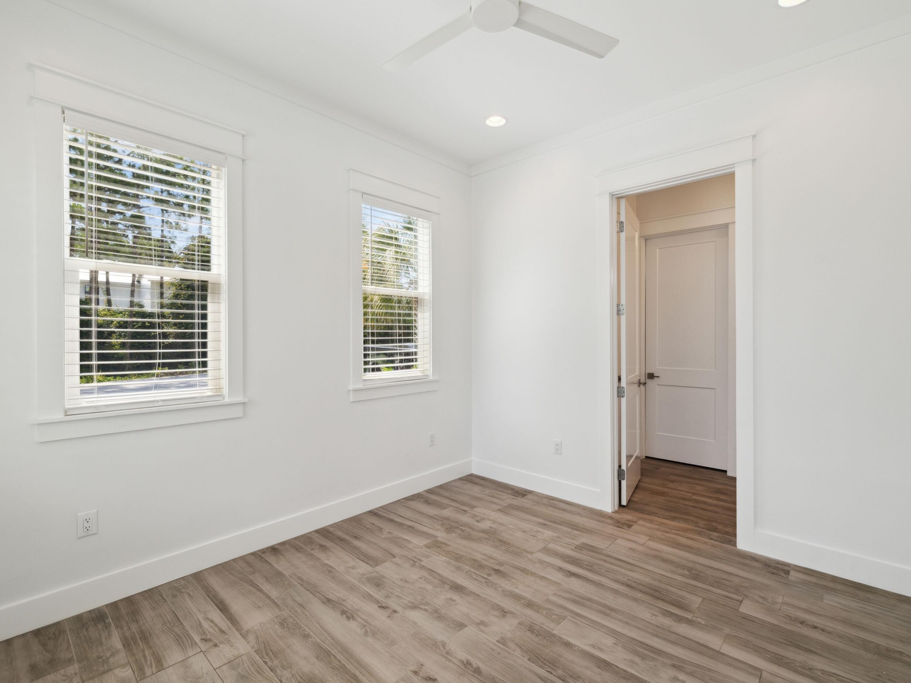 Bayshore Pines - Residential