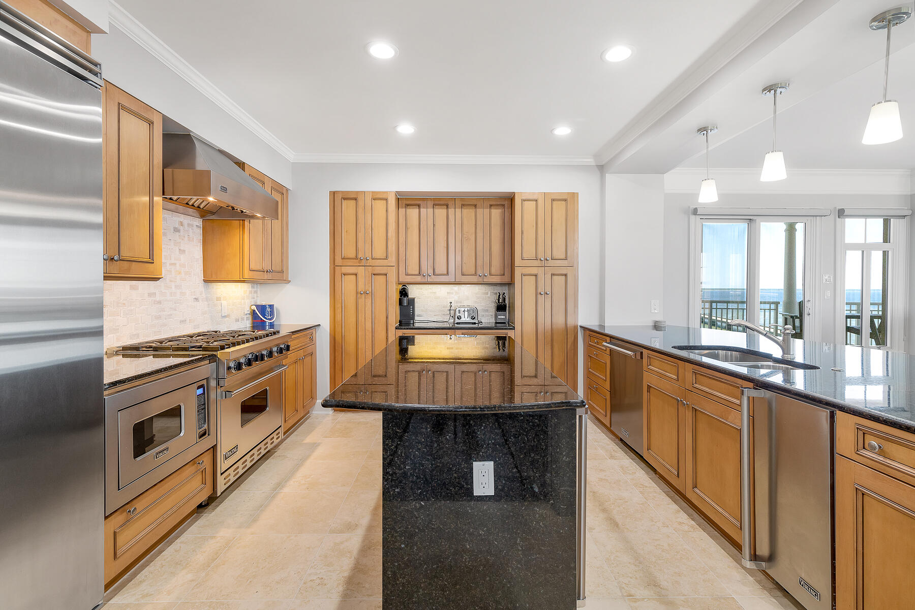 ONE WATER PLACE - Residential