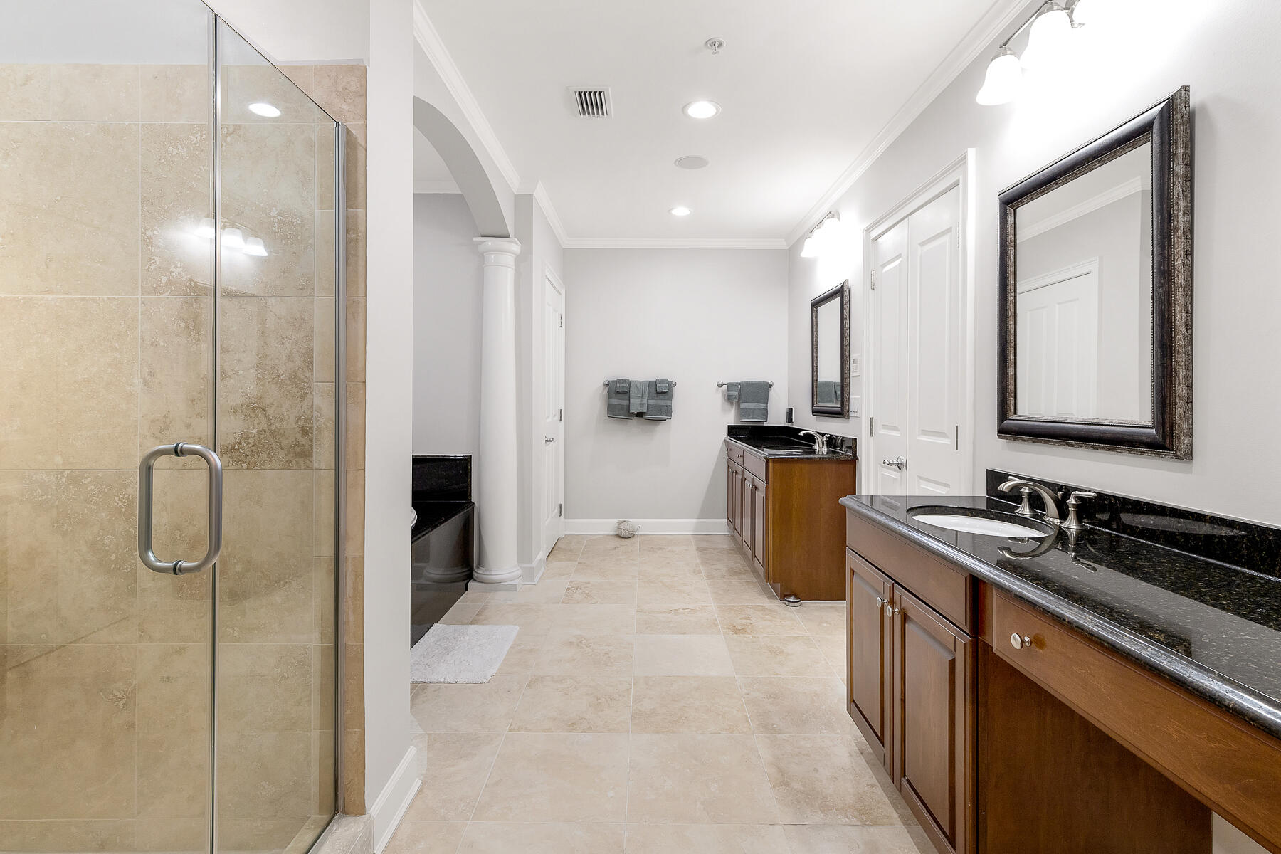 ONE WATER PLACE - Residential
