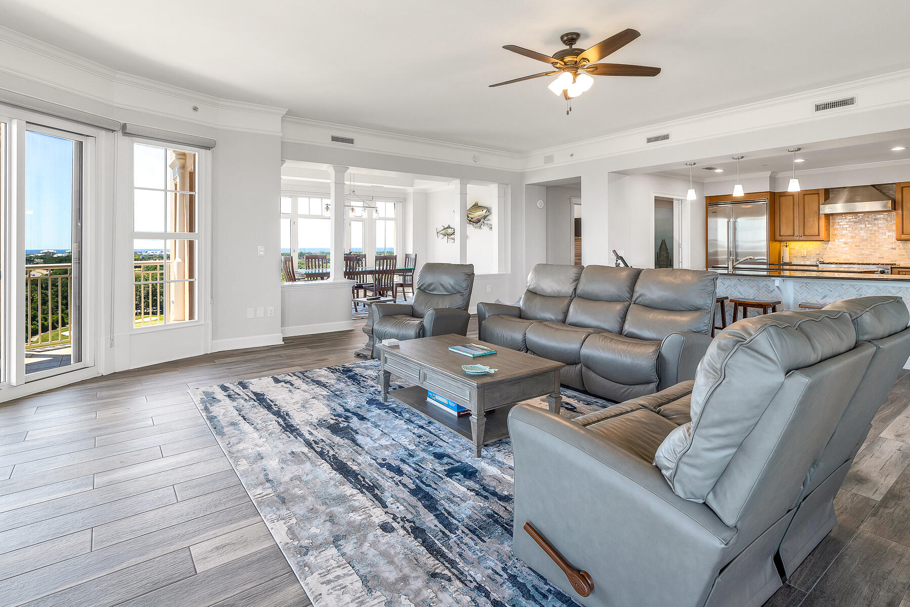 ONE WATER PLACE - Residential