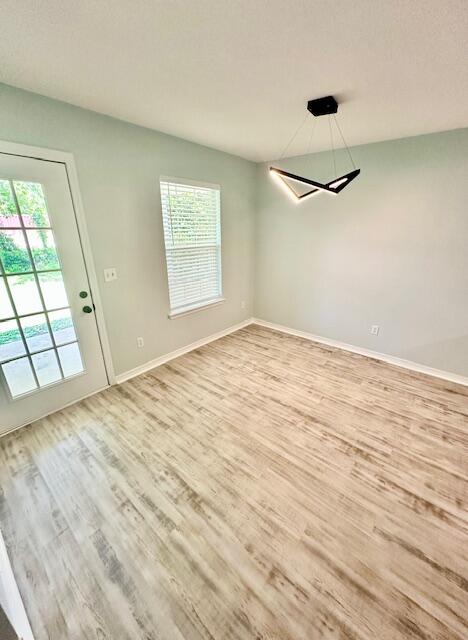 METES & BOUNDS - Residential Lease