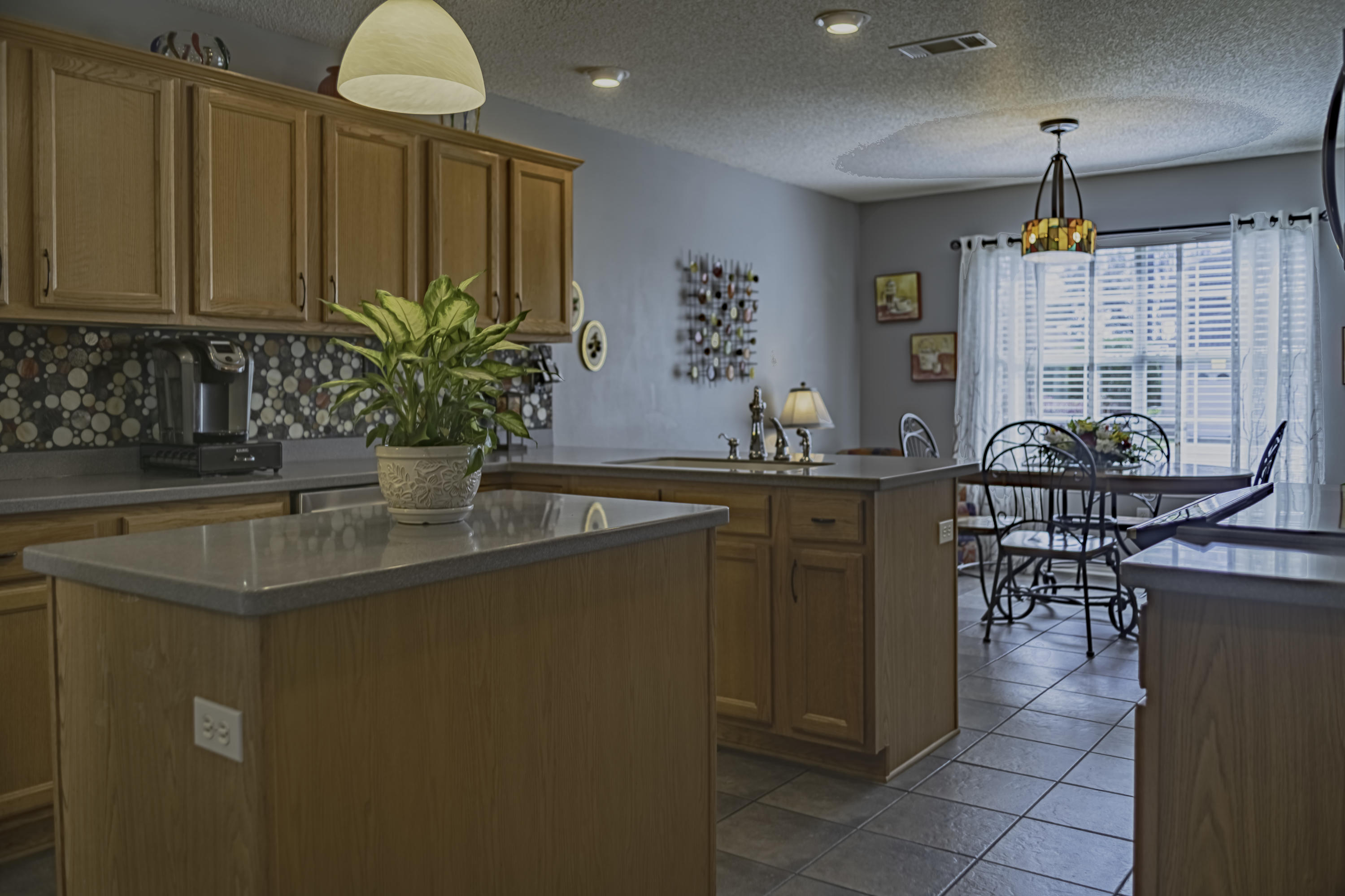 NORTH RIDGE CREEK S/D 1ST ADDN - Residential