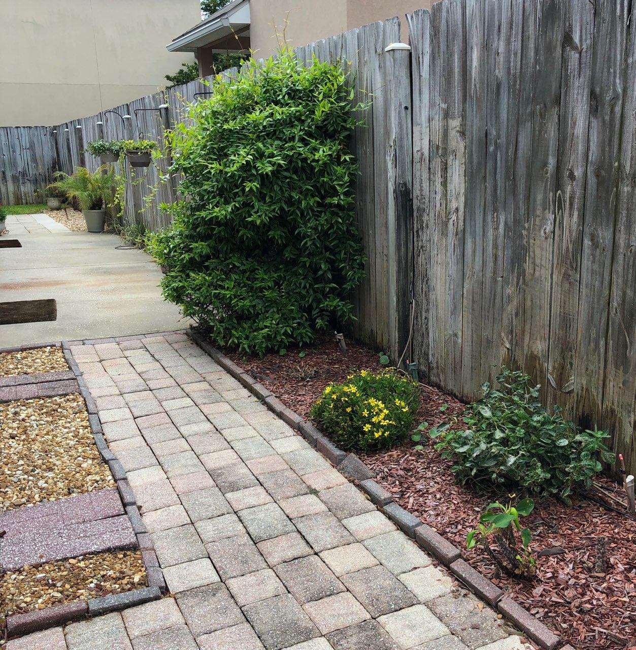 NORTH RIDGE CREEK S/D 1ST ADDN - Residential