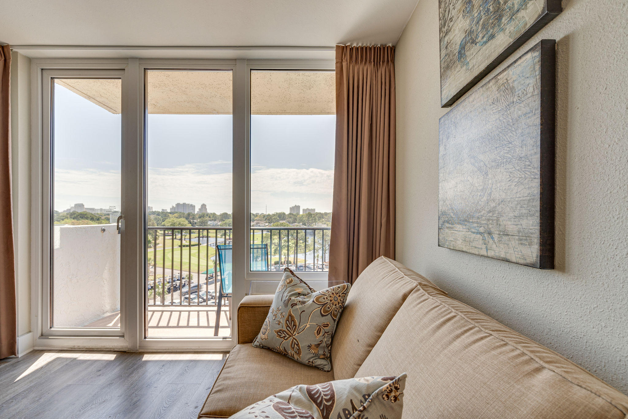 BAYSIDE CONDO SANDESTIN - Residential