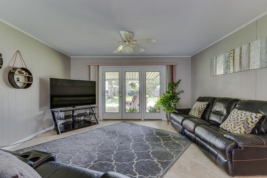 Nestled in the heart of Fort Walton Beach you can find all these great amenities within 15 minutes or less.  Hurlburt Field, Eglin AF base, great shops, local eateries, Uptown Station. And if that's not enough, check out the boutiques, restaurants, the family style theater or the wine bar. This home is perfect for a first time buyer or a smaller family looking for a home with great bones.  Your new backyard is sure to please the kids and/or pets for hours as they play and swing off the big oak tree!  Have plans for a pool in your future?  No problem. This yard is perfect for your backyard dream oasis! The covered patio is already in place to get you started!! All it's missing is you!!  All measurements are deemed to be reliable and accurate, but Buyer to verify all measurements