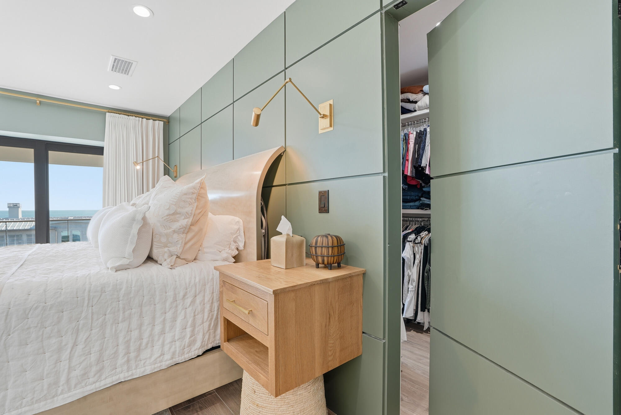 SAND CLIFFS ON THE GULF - Residential