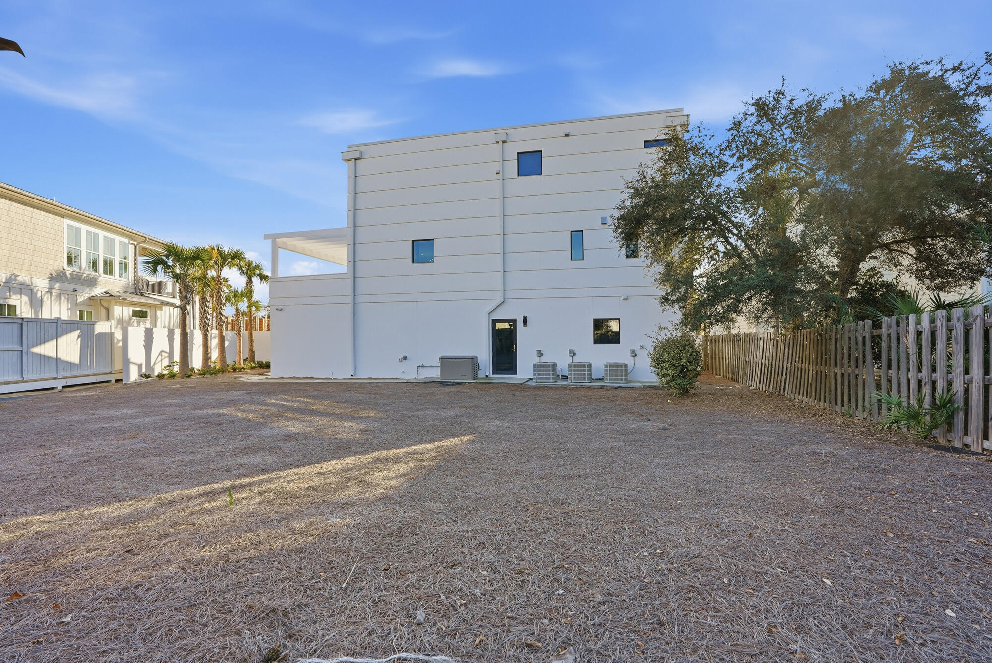 SAND CLIFFS ON THE GULF - Residential