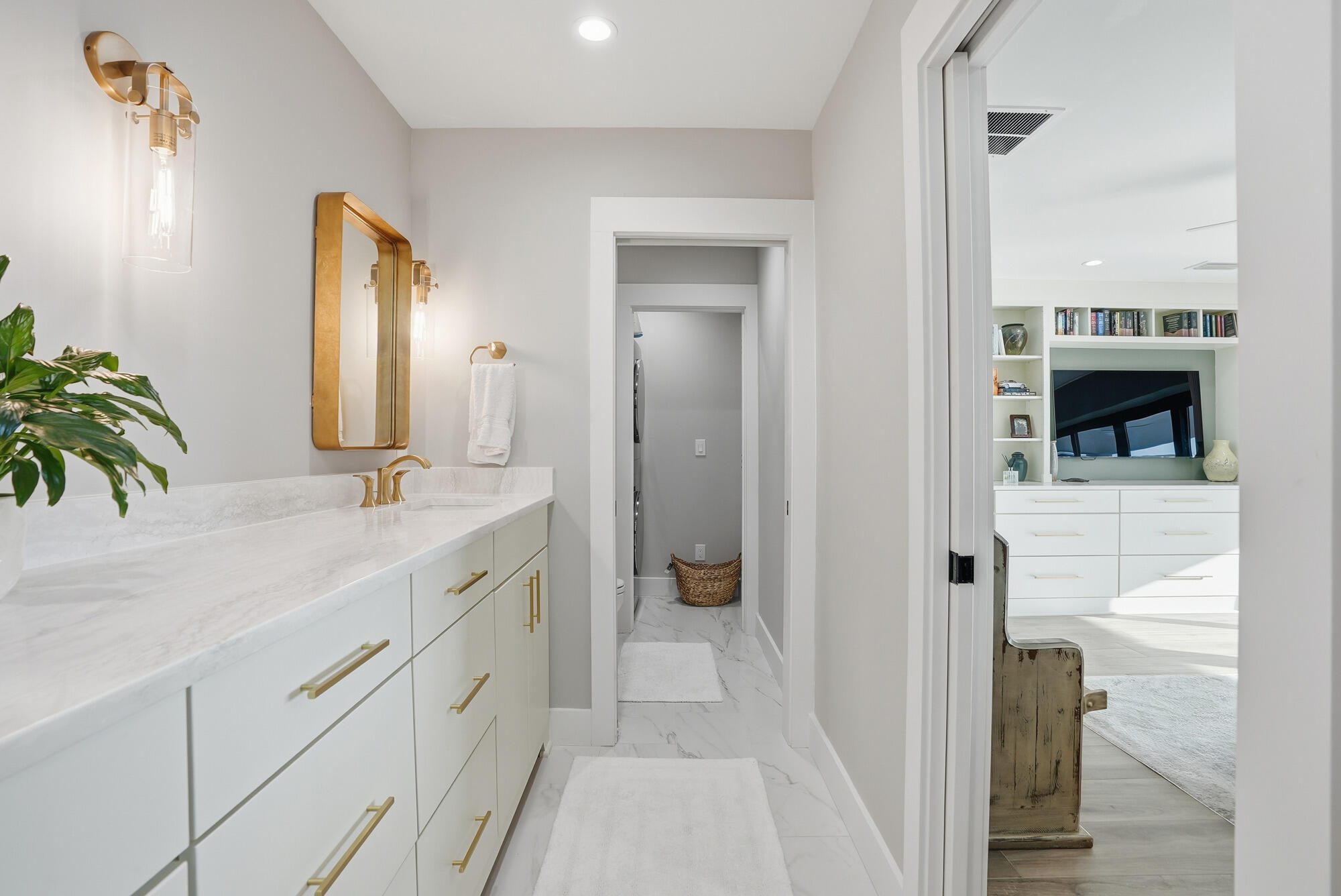 SAND CLIFFS ON THE GULF - Residential