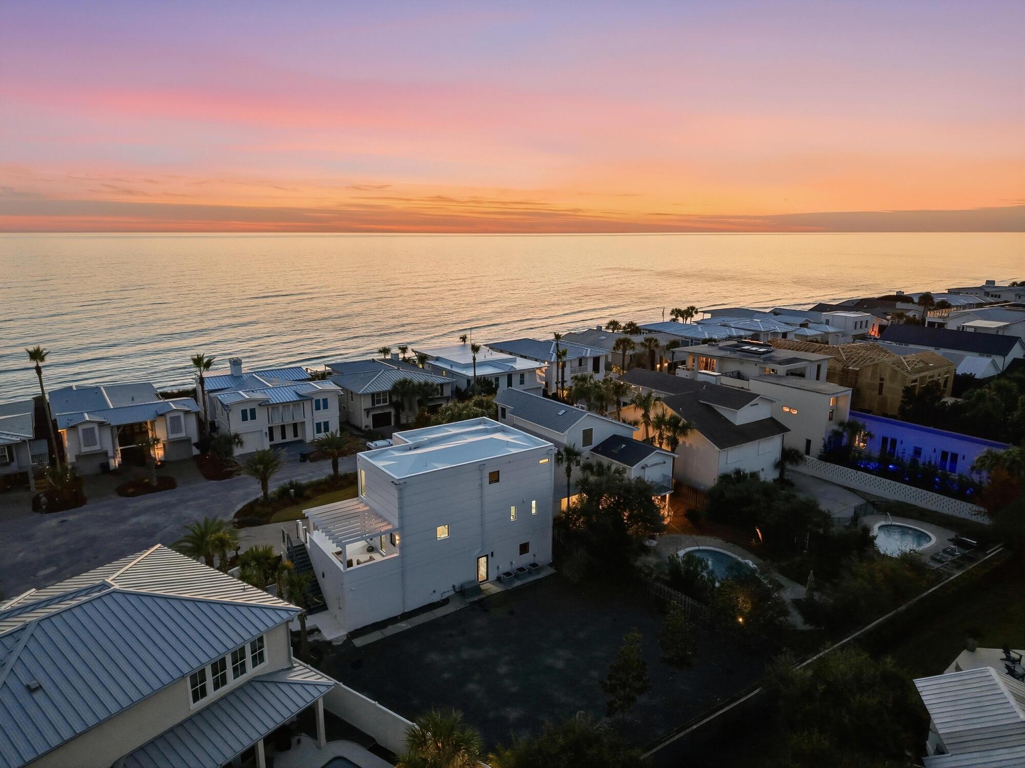 SAND CLIFFS ON THE GULF - Residential