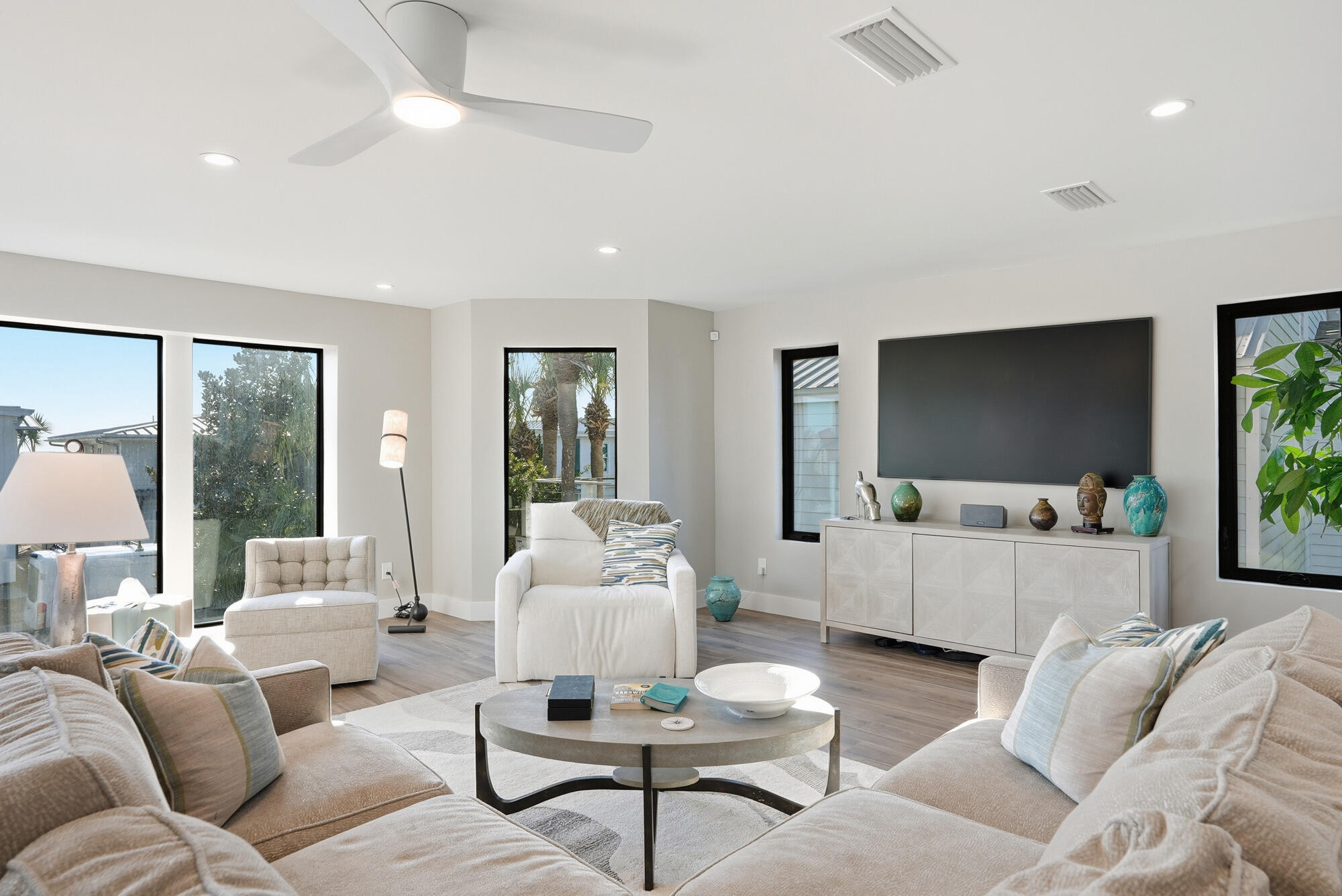 SAND CLIFFS ON THE GULF - Residential