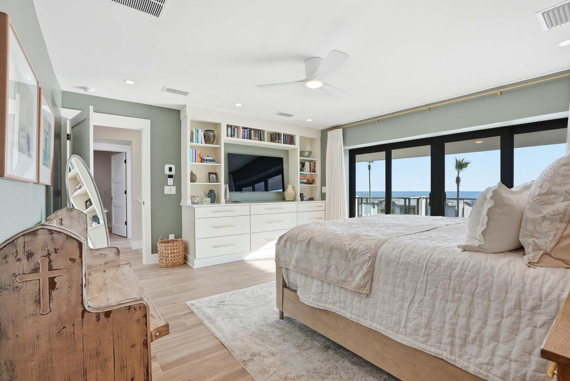 SAND CLIFFS ON THE GULF - Residential