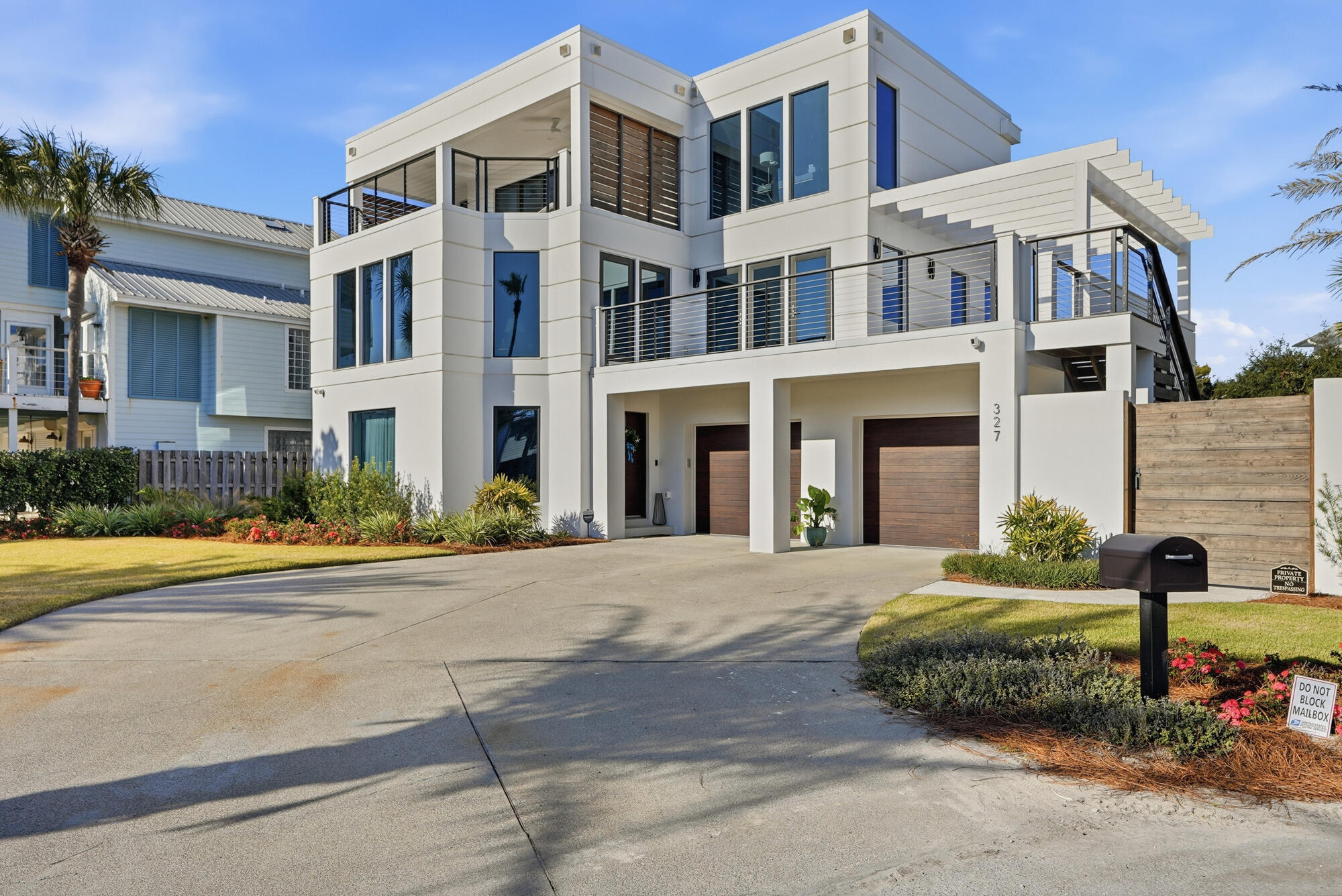SAND CLIFFS ON THE GULF - Residential