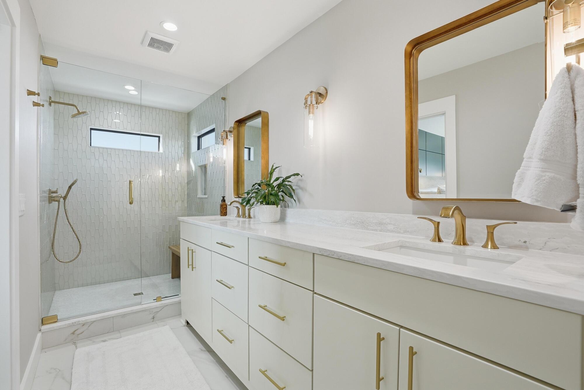 SAND CLIFFS ON THE GULF - Residential