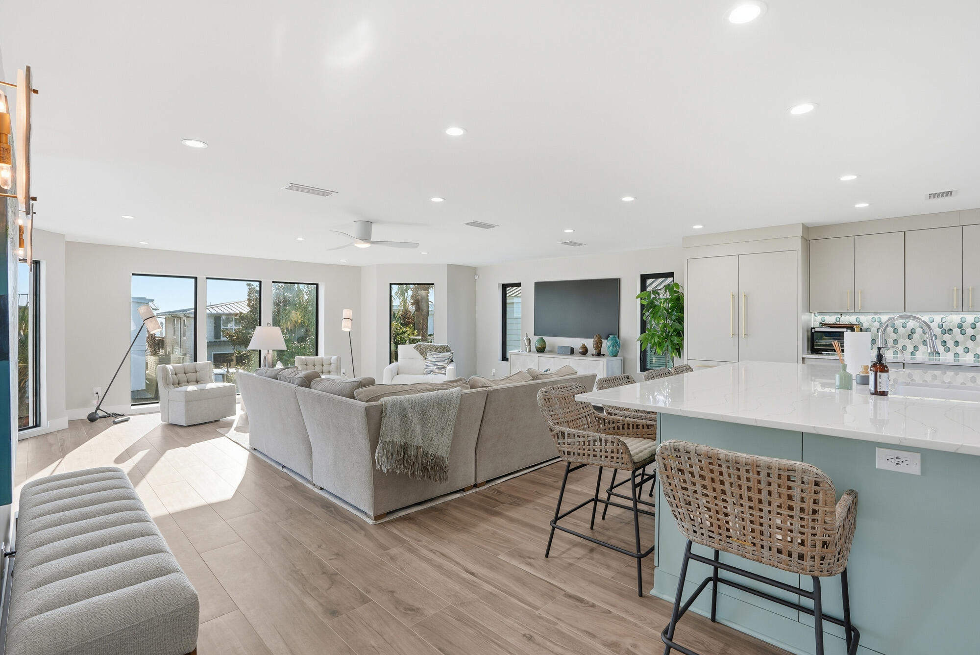 SAND CLIFFS ON THE GULF - Residential