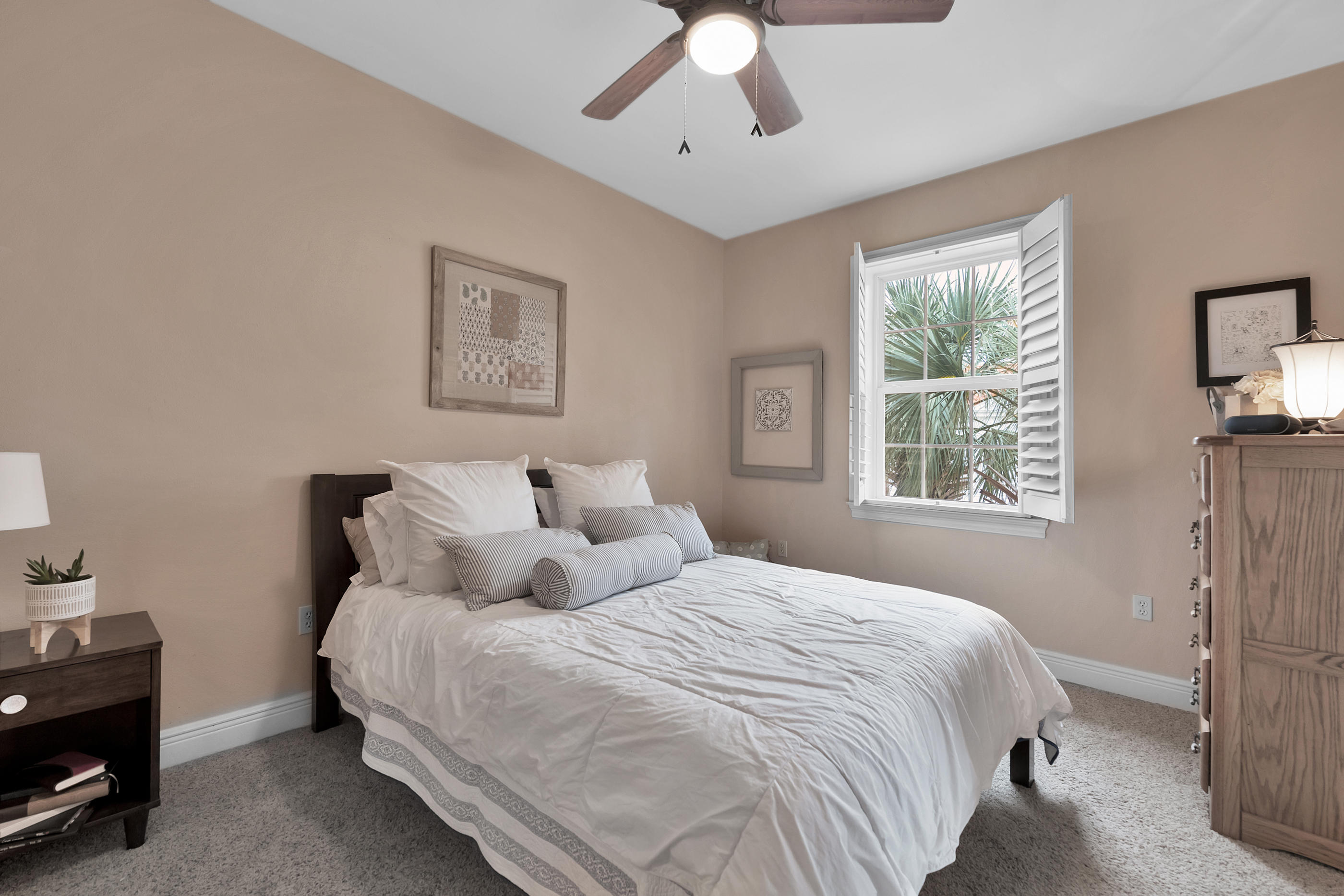 SUNSET BEACH - Residential