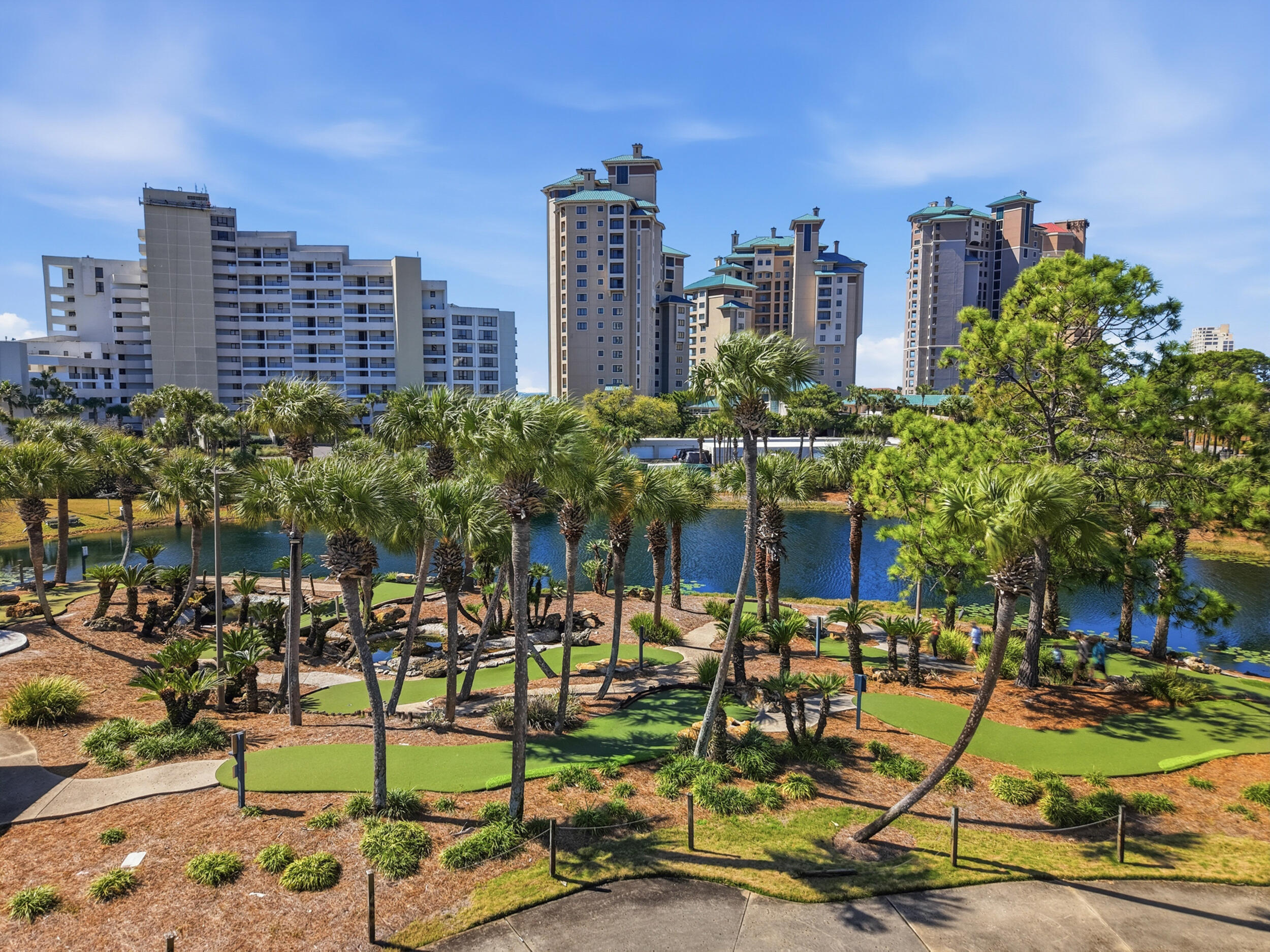 LUAU I - Residential