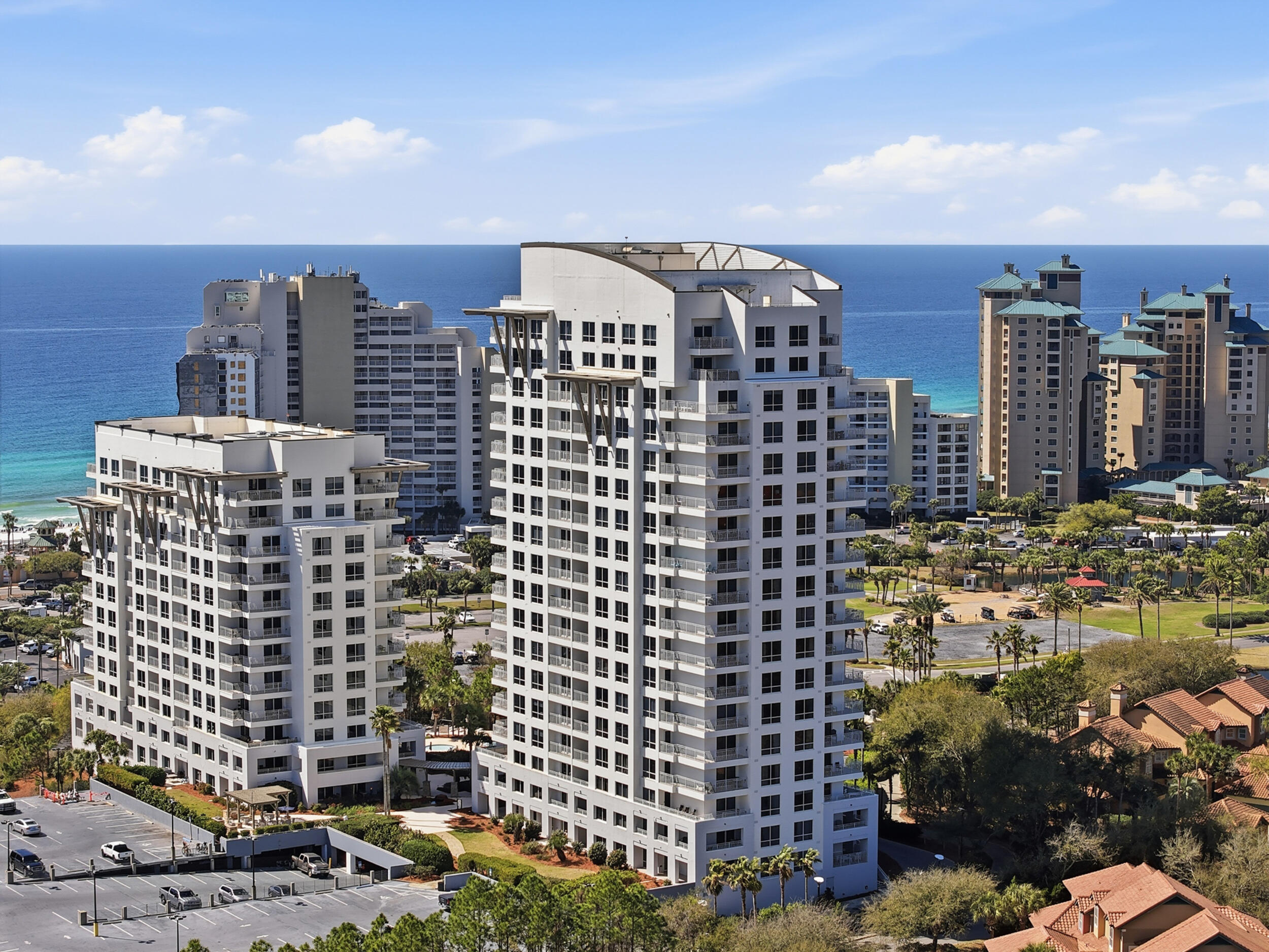 LUAU I - Residential