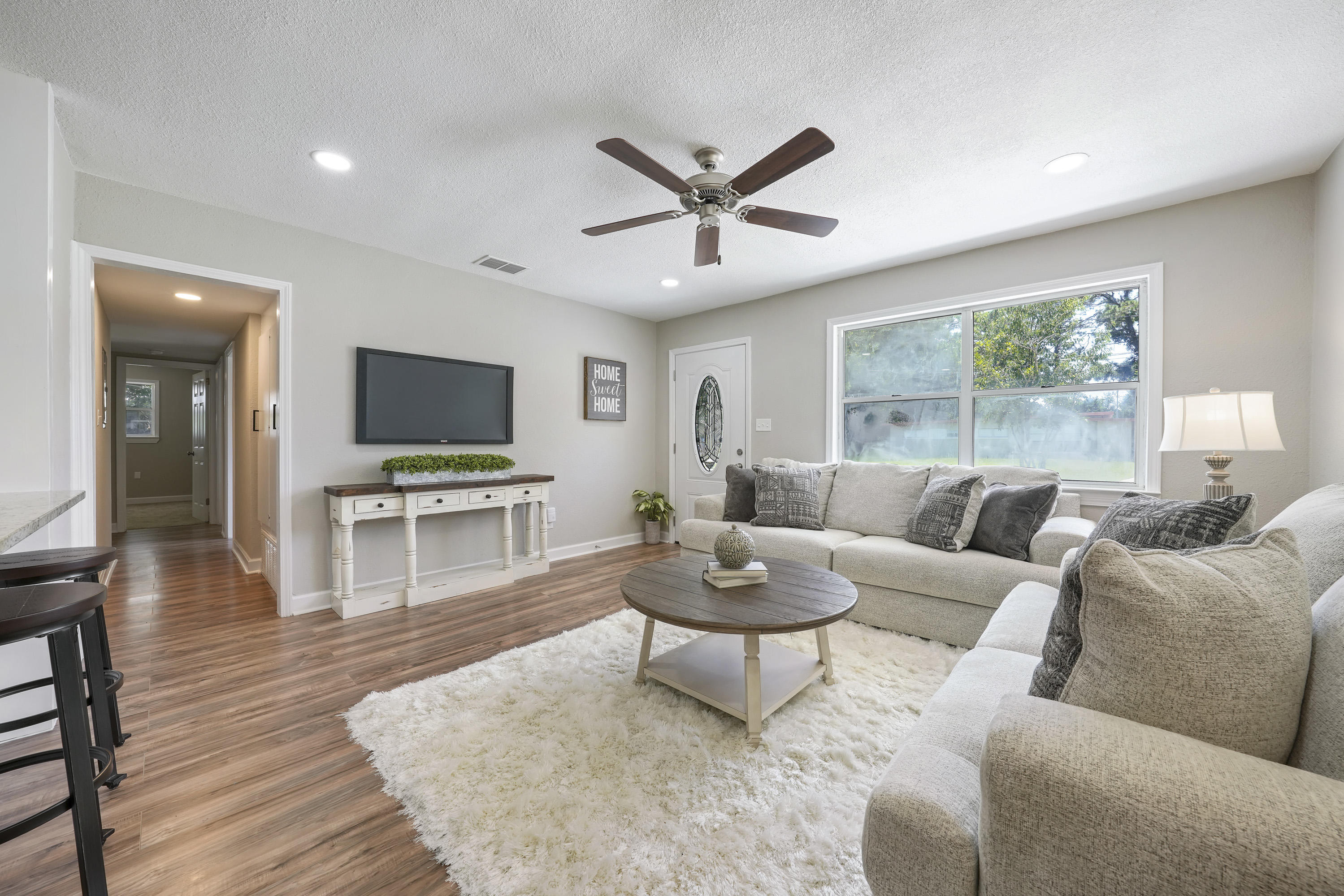 ELLIOTTS POINT 7TH ADDN - Residential