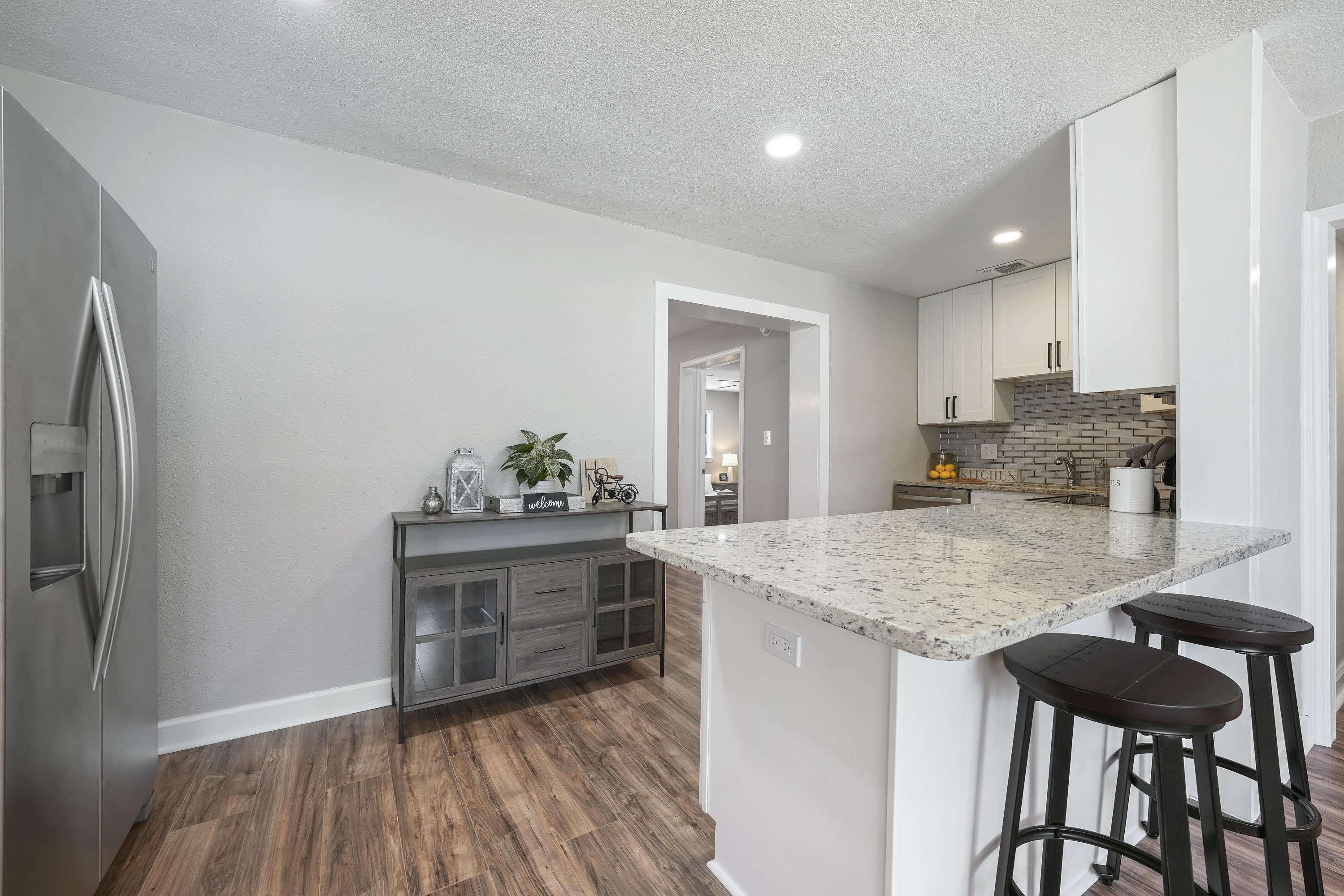 ELLIOTTS POINT 7TH ADDN - Residential