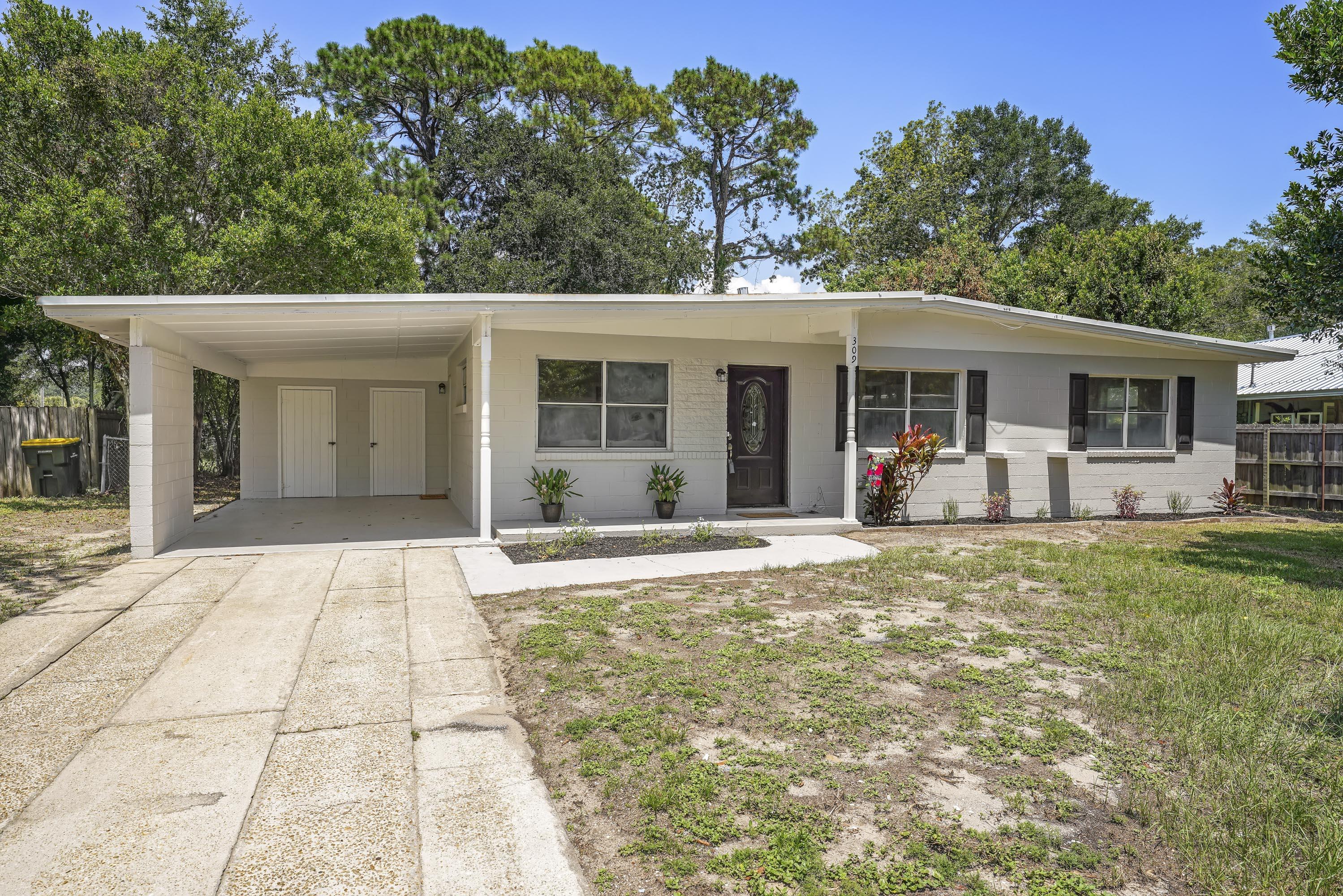 ELLIOTTS POINT 7TH ADDN - Residential