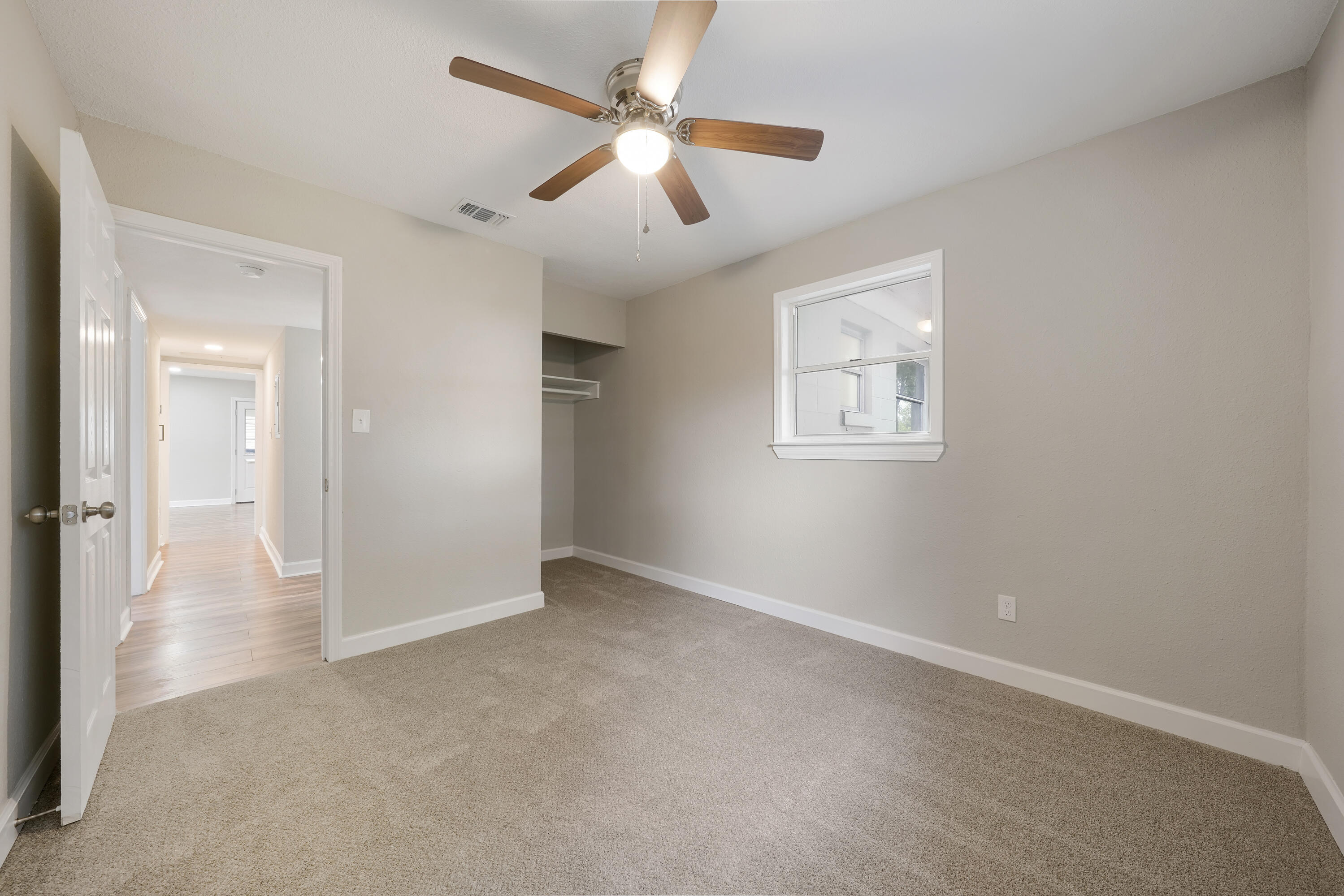 ELLIOTTS POINT 7TH ADDN - Residential