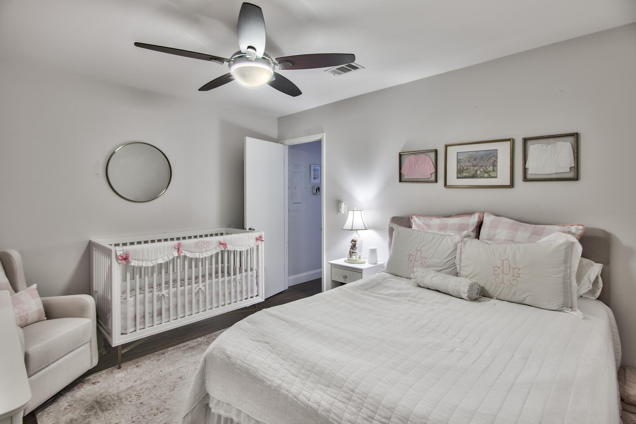 ROYAL OAK VILLAGE - Residential Lease