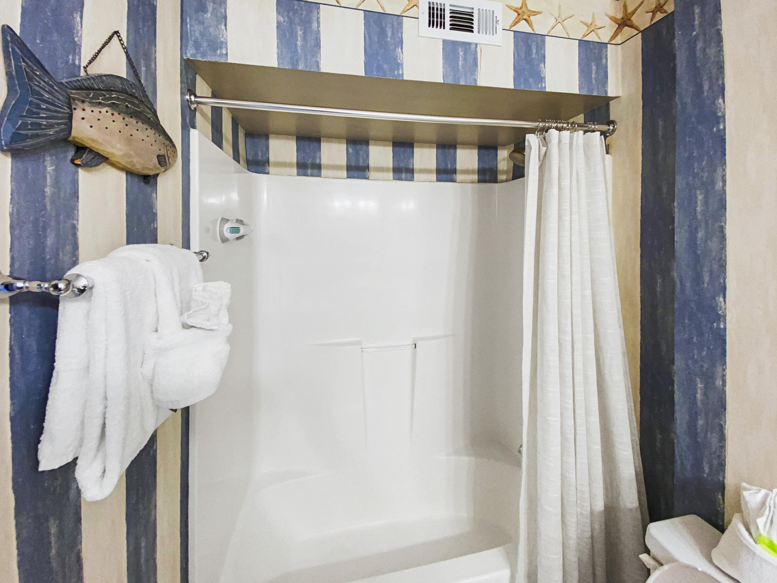 TRADEWINDS CONDOS - Residential