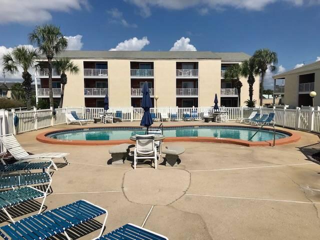 TRADEWINDS CONDOS - Residential