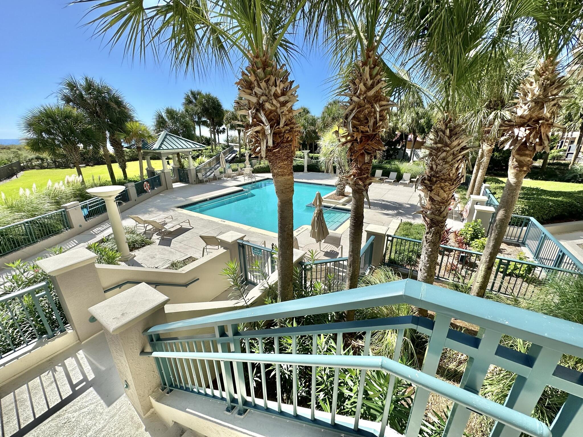 SOUTHWINDS III AT SANDESTIN - Residential