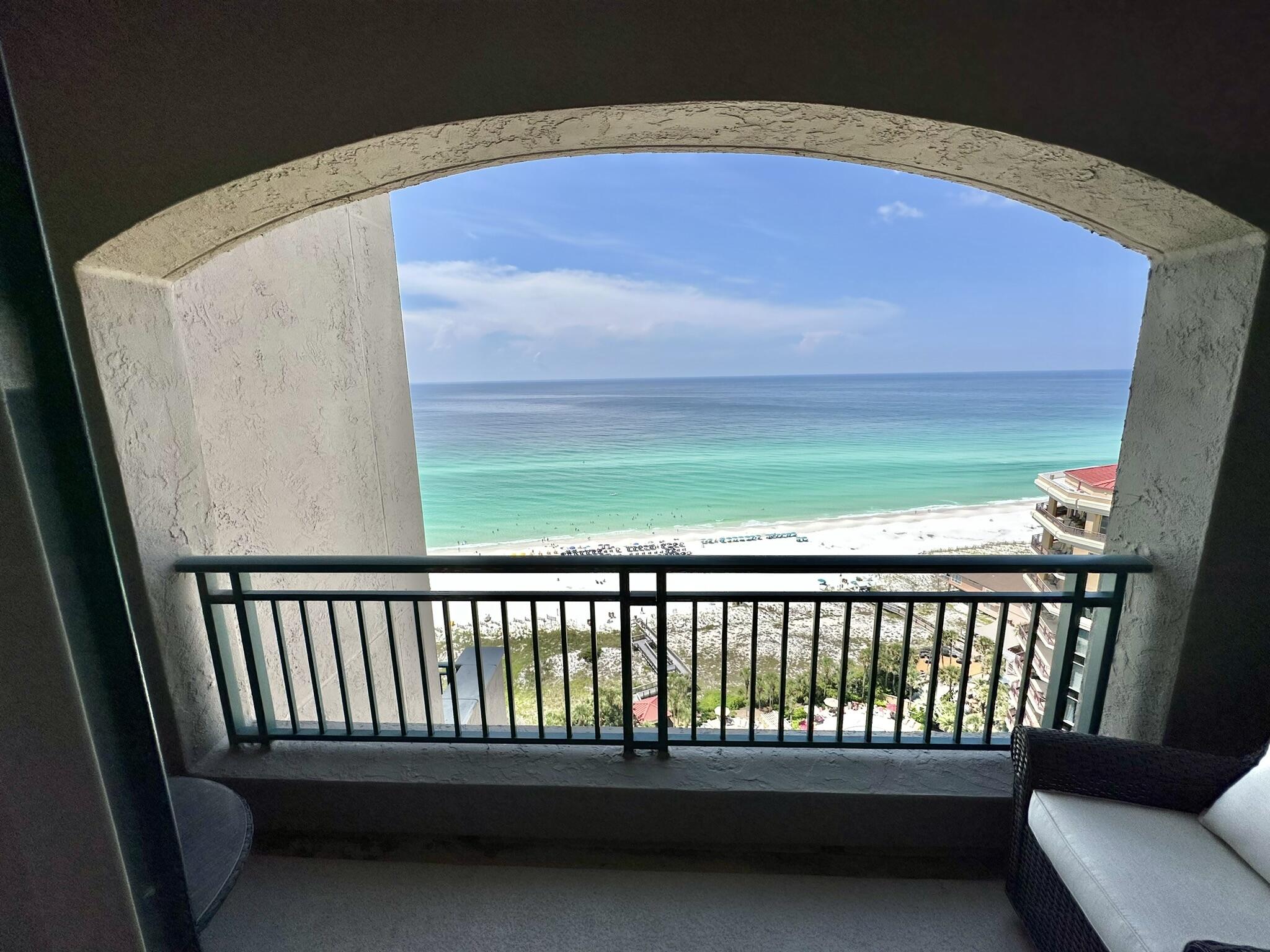 SOUTHWINDS III AT SANDESTIN - Residential