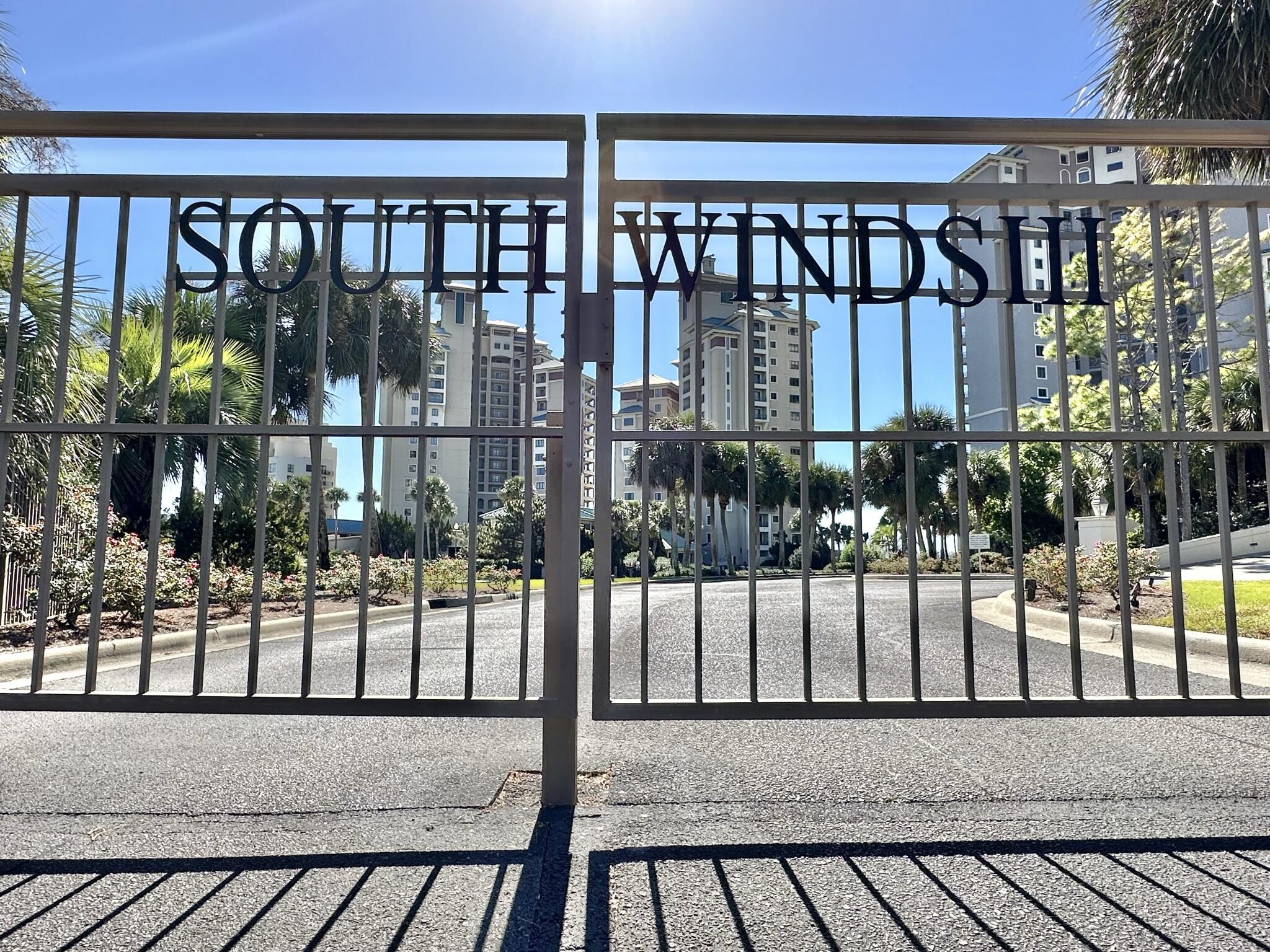 SOUTHWINDS III AT SANDESTIN - Residential