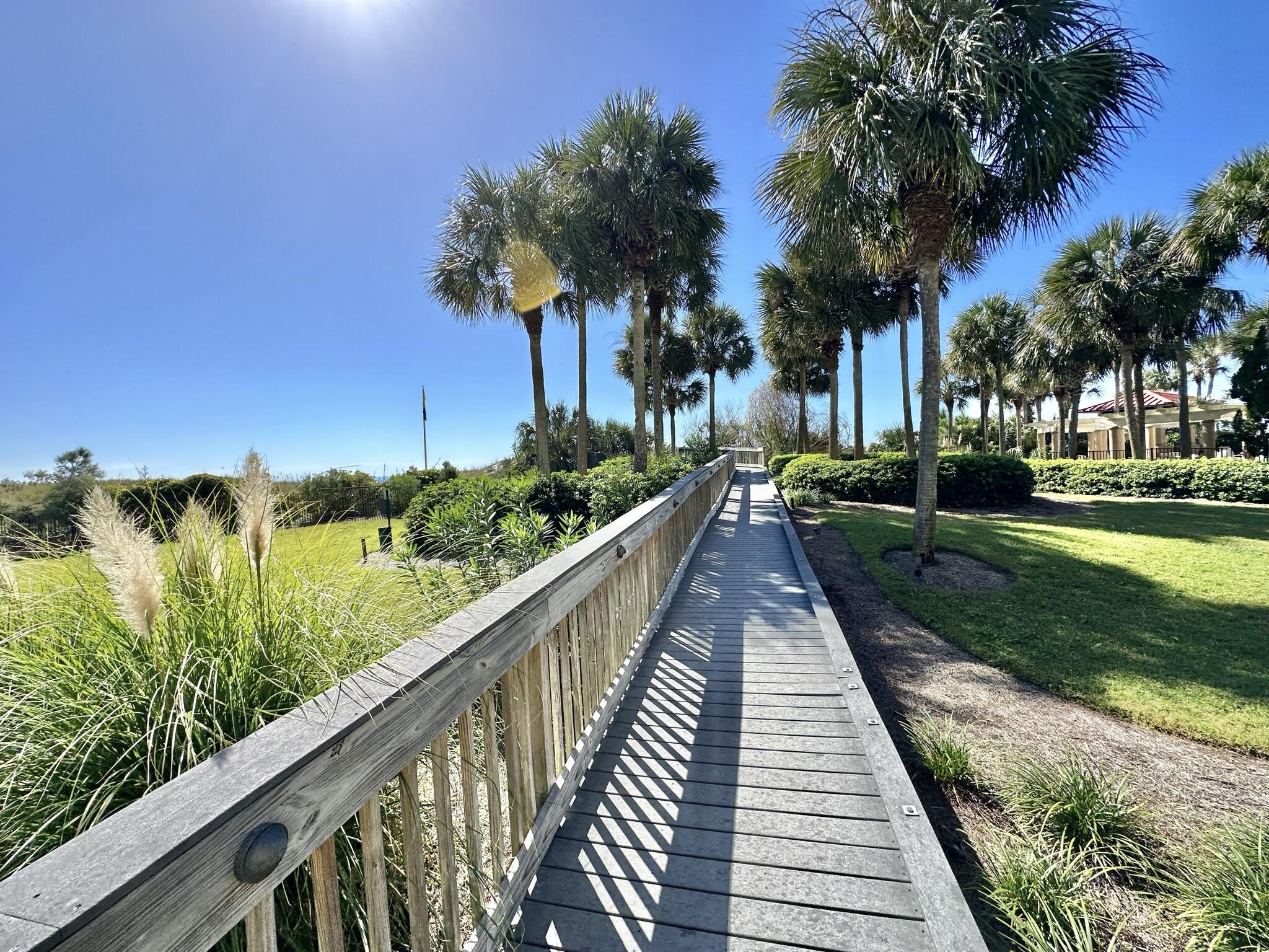 SOUTHWINDS III AT SANDESTIN - Residential