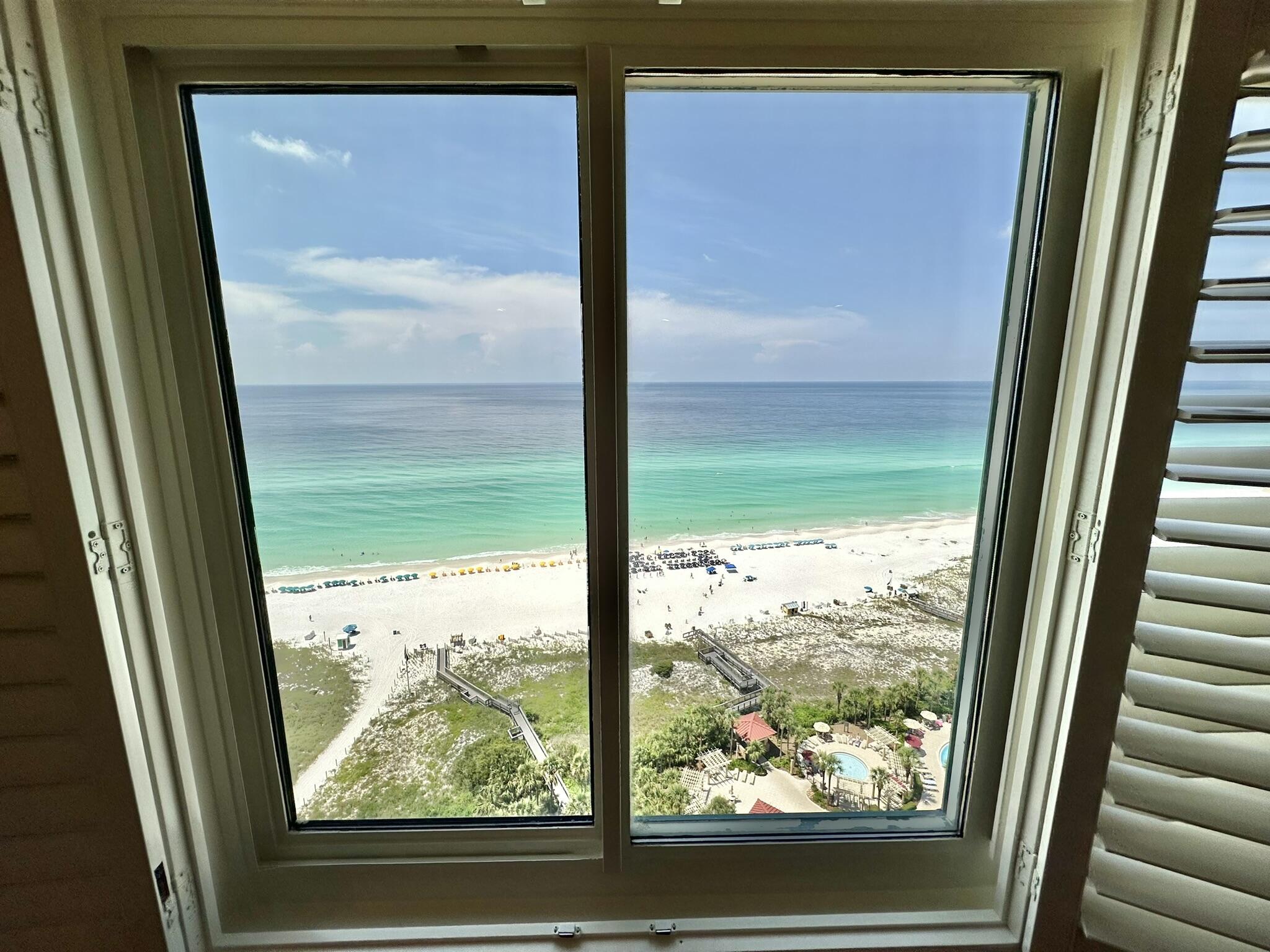 SOUTHWINDS III AT SANDESTIN - Residential