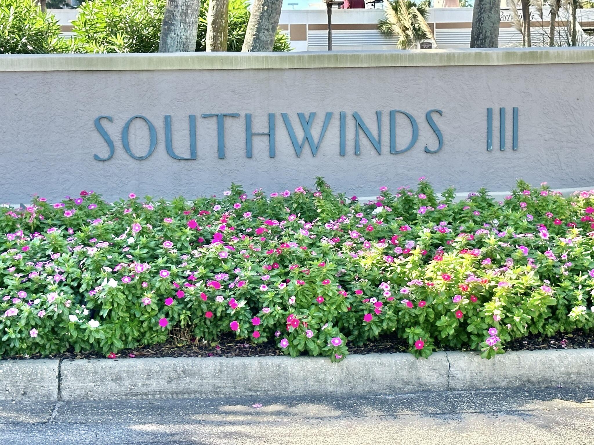 SOUTHWINDS III AT SANDESTIN - Residential