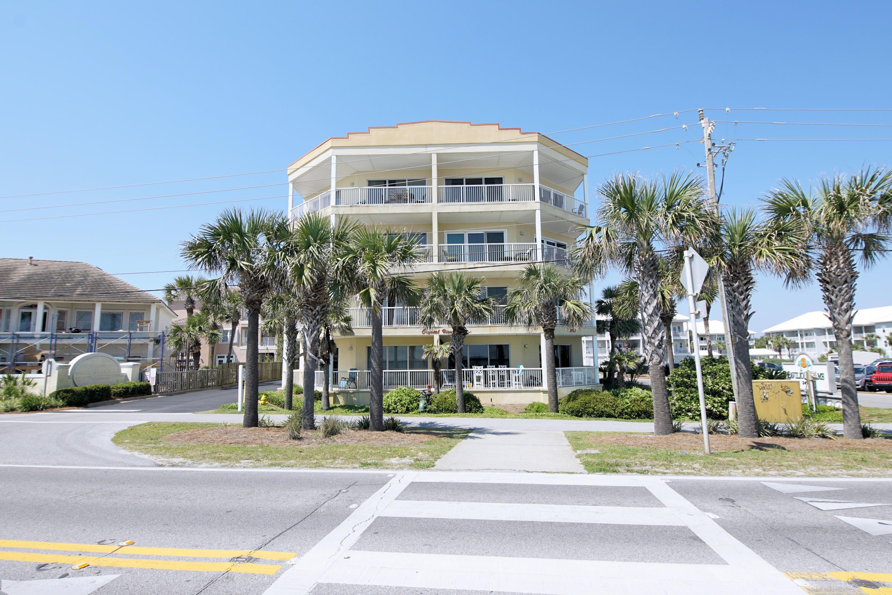 CRYSTAL VIEW CONDO - Residential