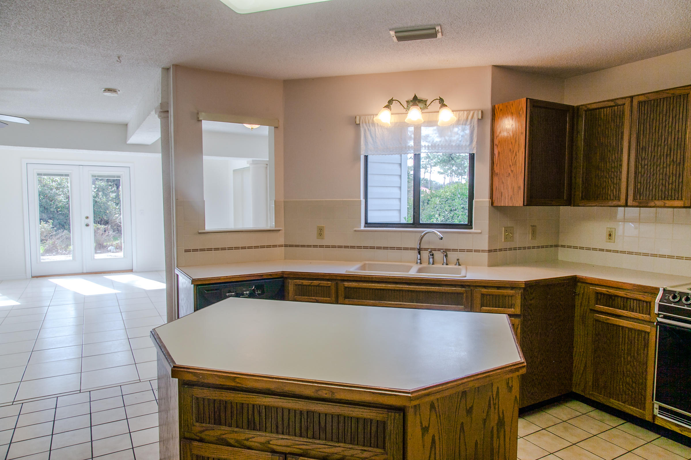 BLUEWATER BAY SOUTHWIND PH 2 - Residential