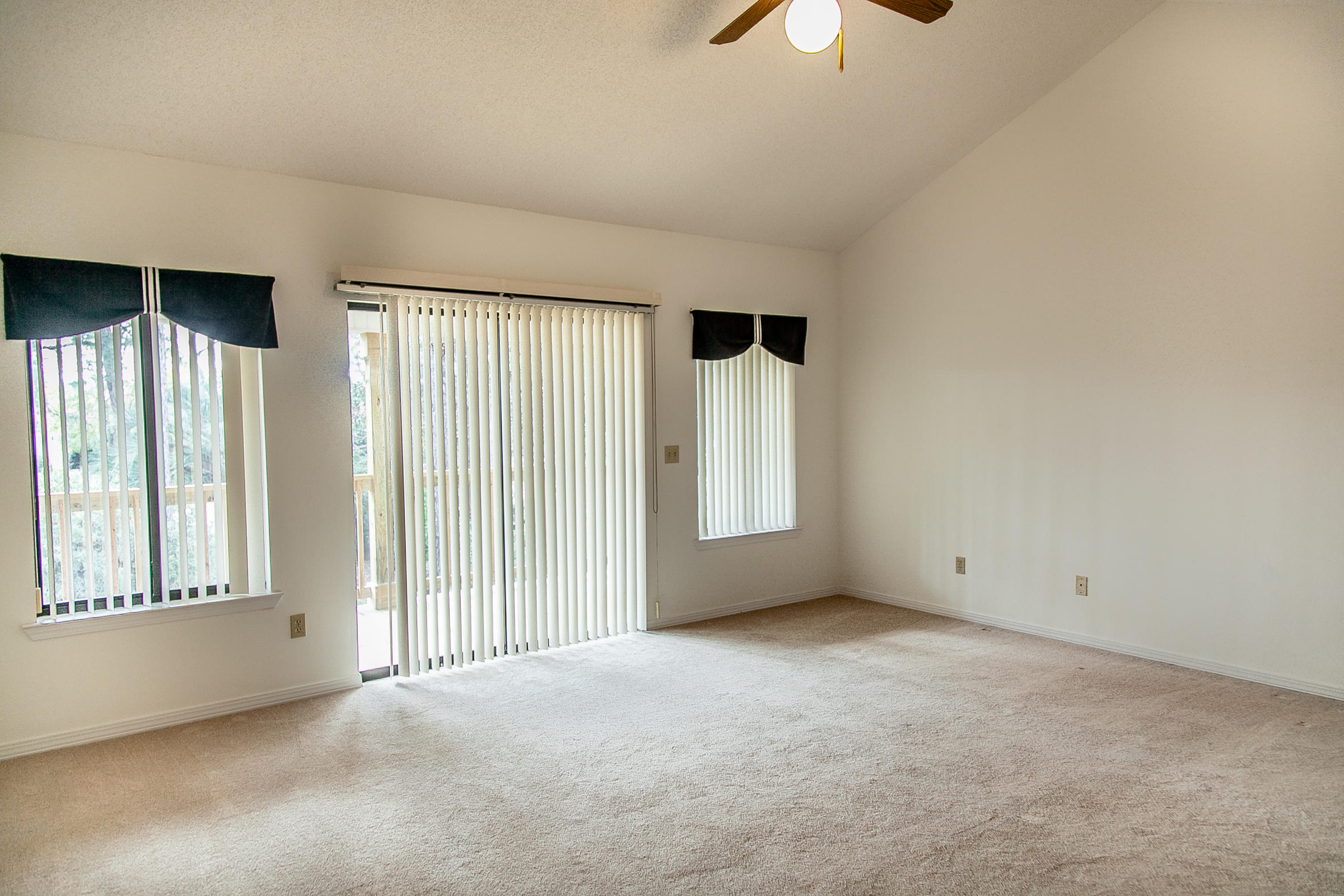 BLUEWATER BAY SOUTHWIND PH 2 - Residential