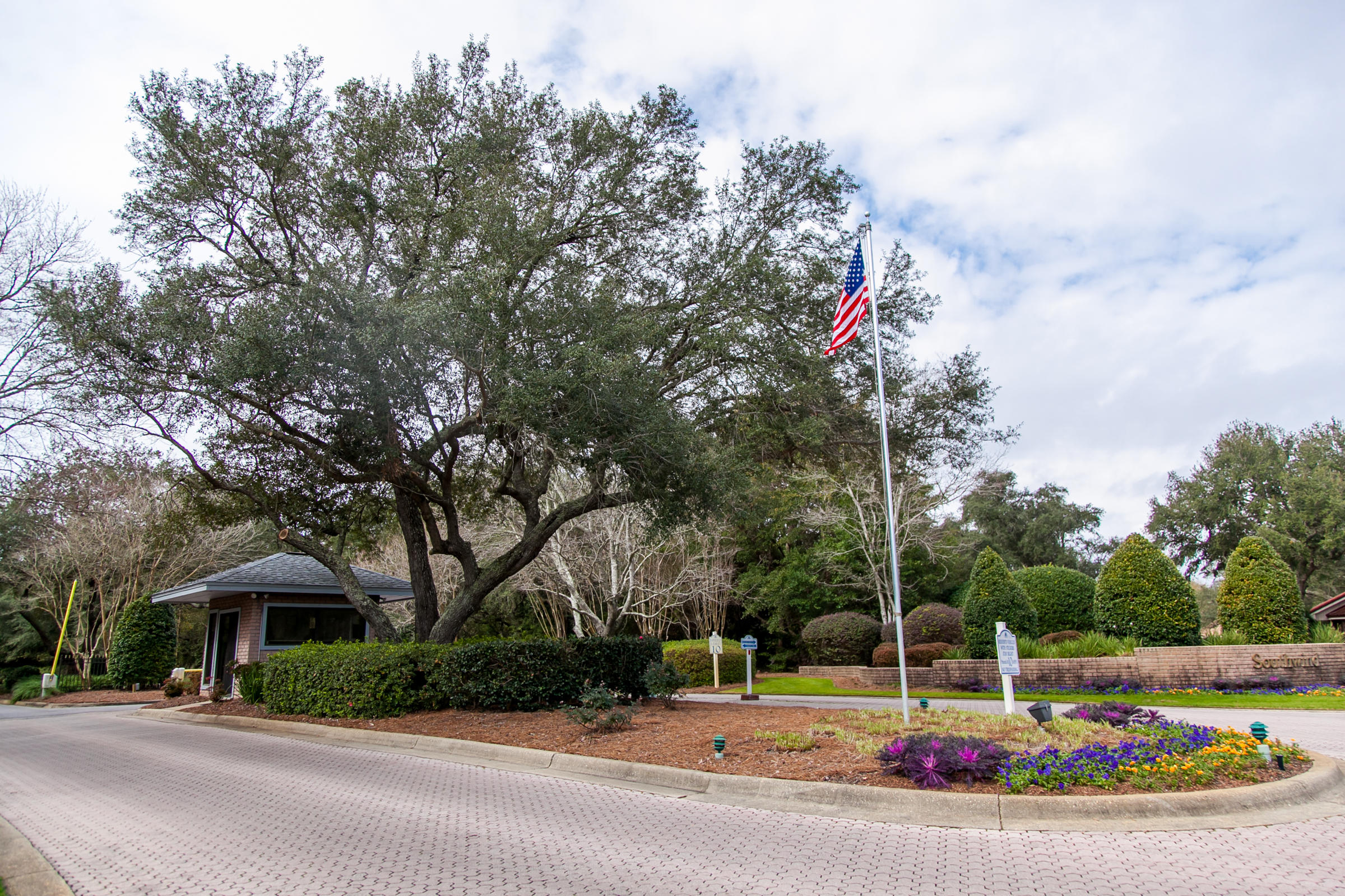 BLUEWATER BAY SOUTHWIND PH 2 - Residential