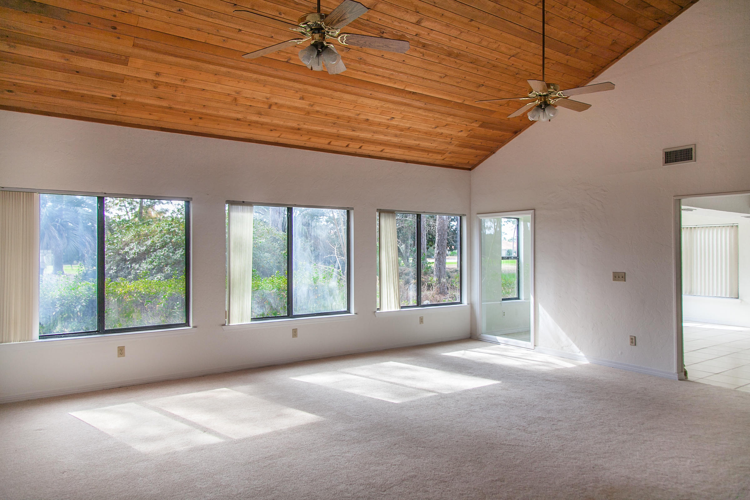 BLUEWATER BAY SOUTHWIND PH 2 - Residential